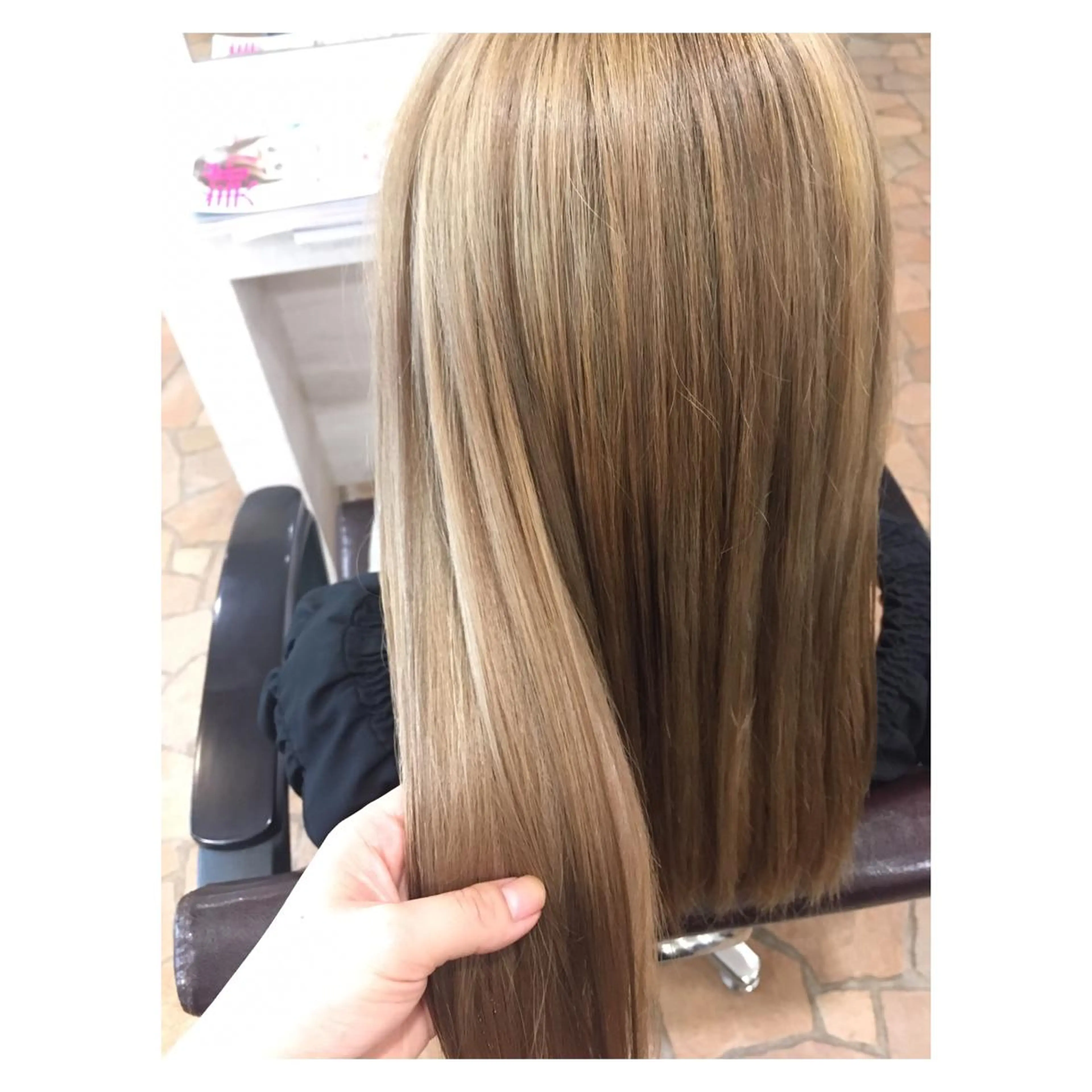 ロング カラー ベージュカラー 🎀透明感カラーෆ 🪄Maikoのヘアスタイル