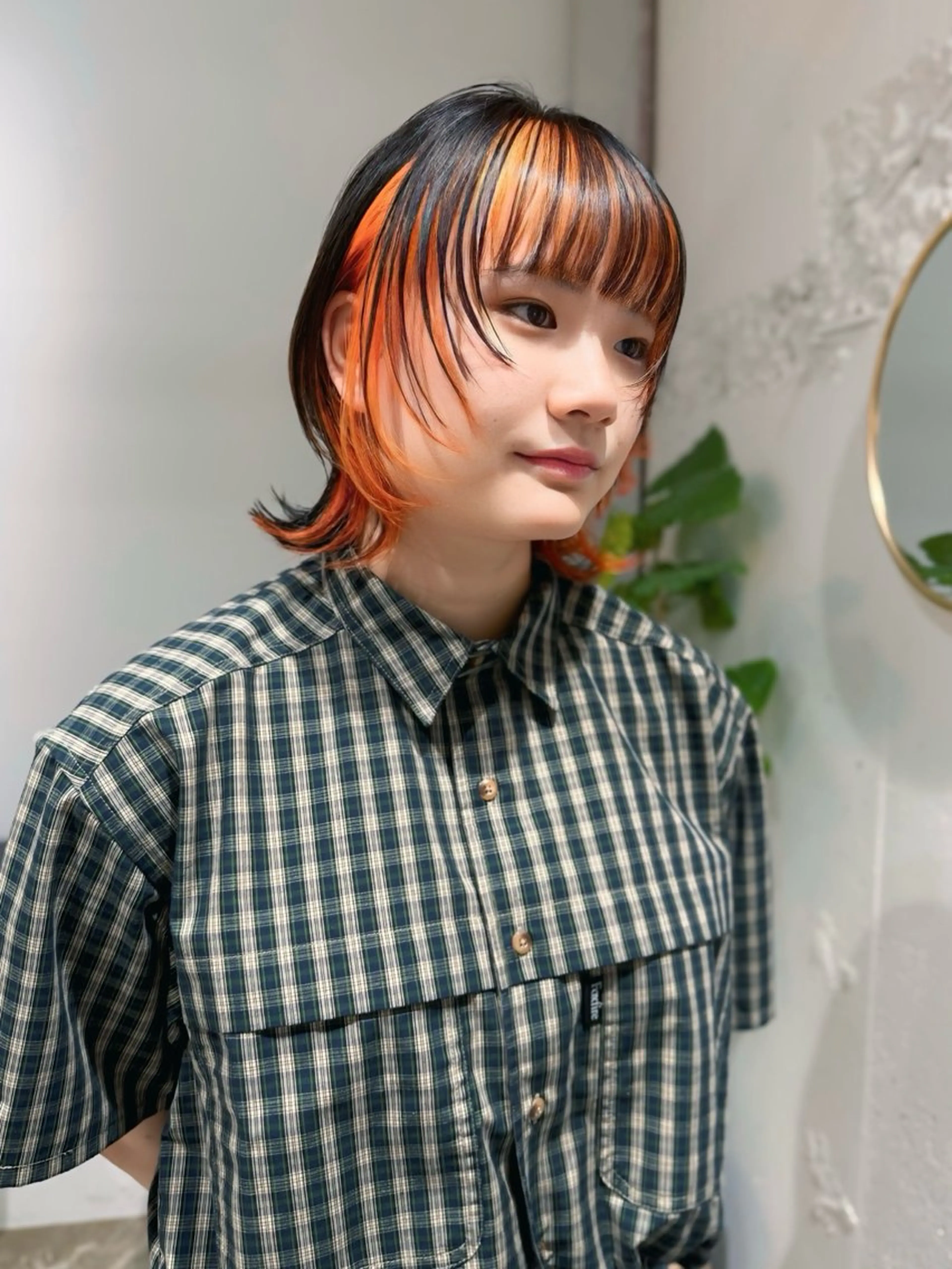 ミディアム カラー ウルフ/似合わせ レイヤー/RIHOのヘアスタイル