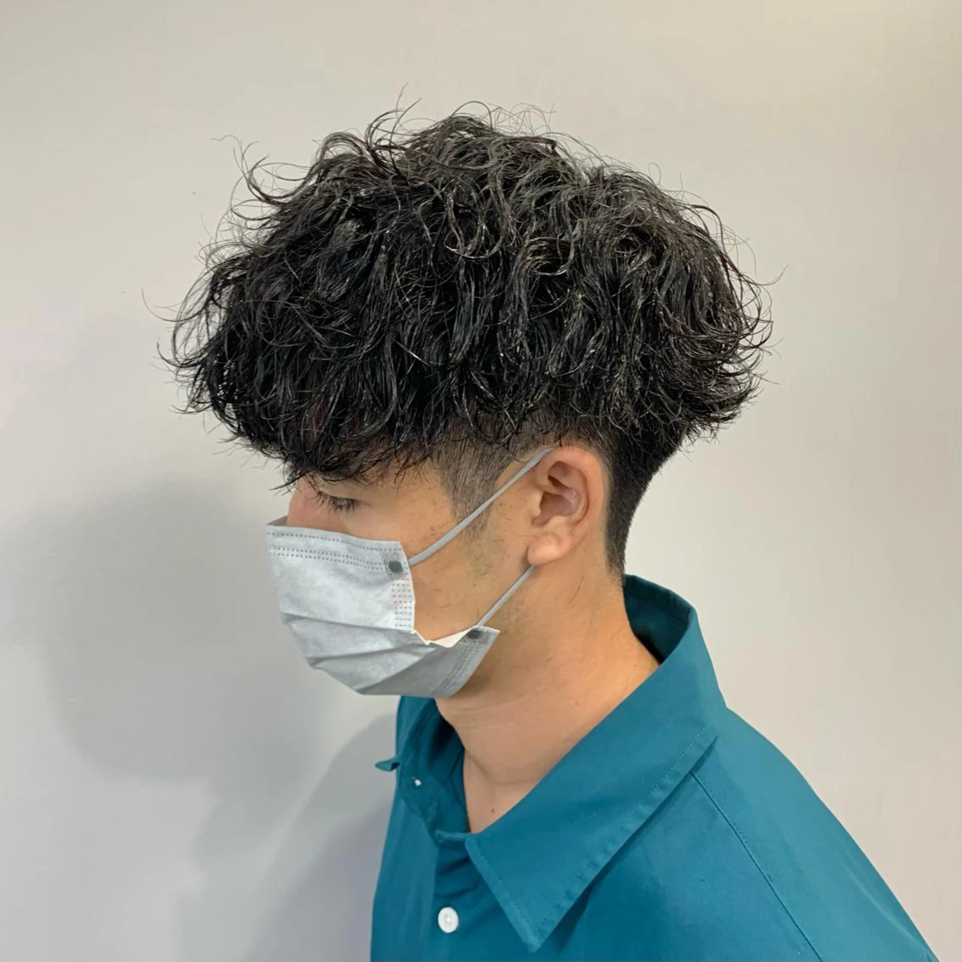 ショート パーマ メンズ メンズパーマ 波巻きパーマ カット パーマ メンズ特化美容師/ 藤戸 椋のヘアスタイル