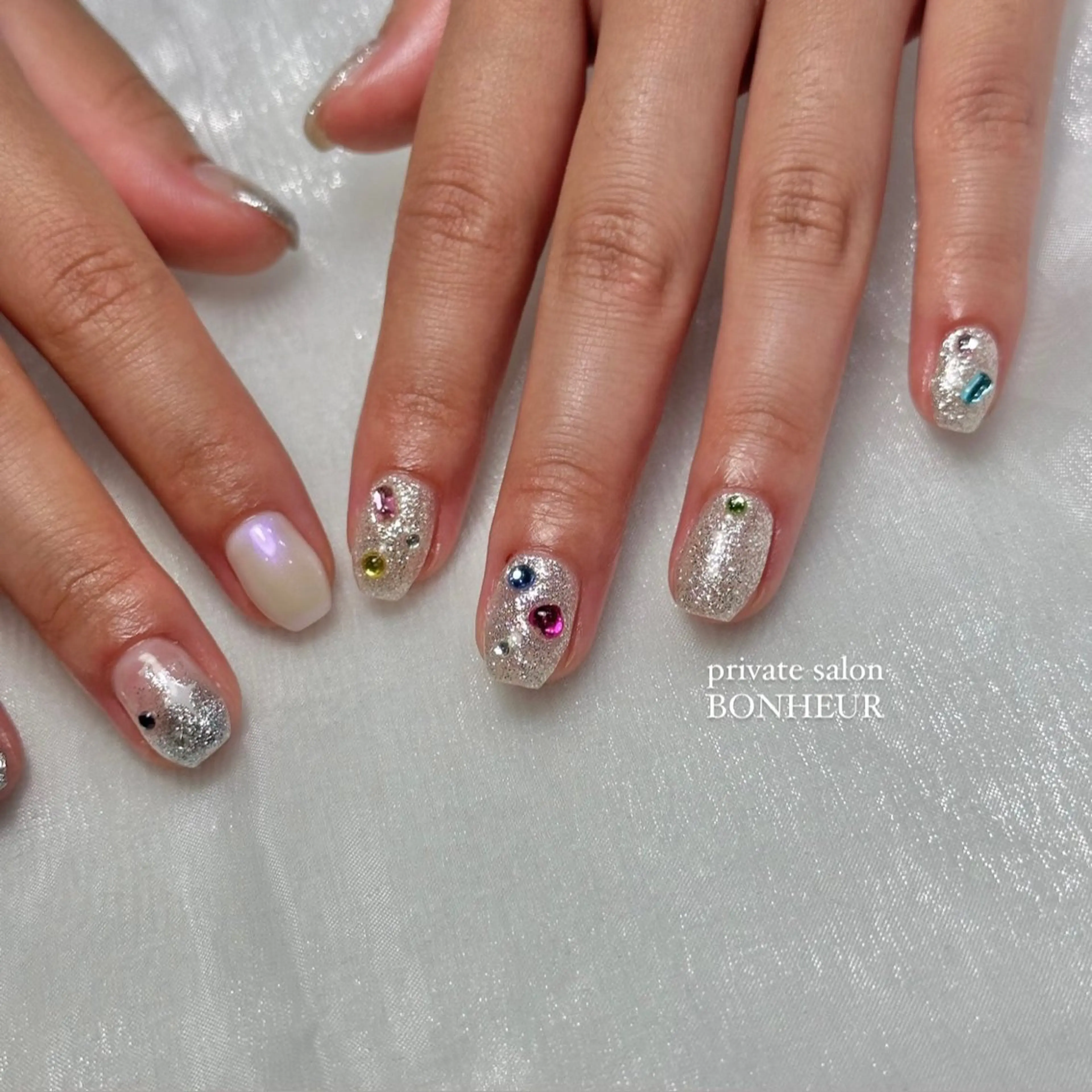 ネイル ハンドネイル BONHEUR Annaのネイルデザイン