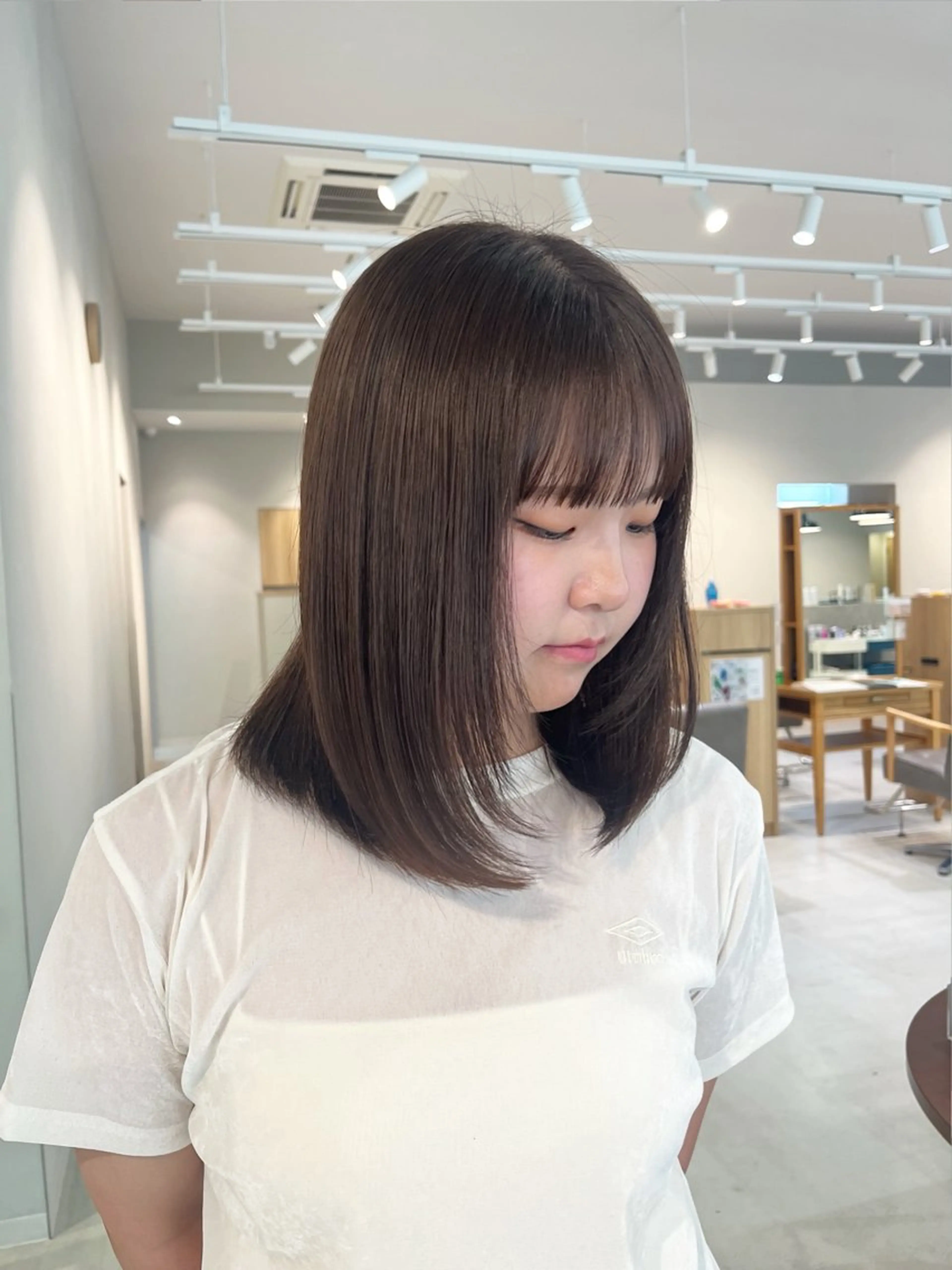 カラー 透明感カラー ラベンダーカラー 森 理音のヘアスタイル