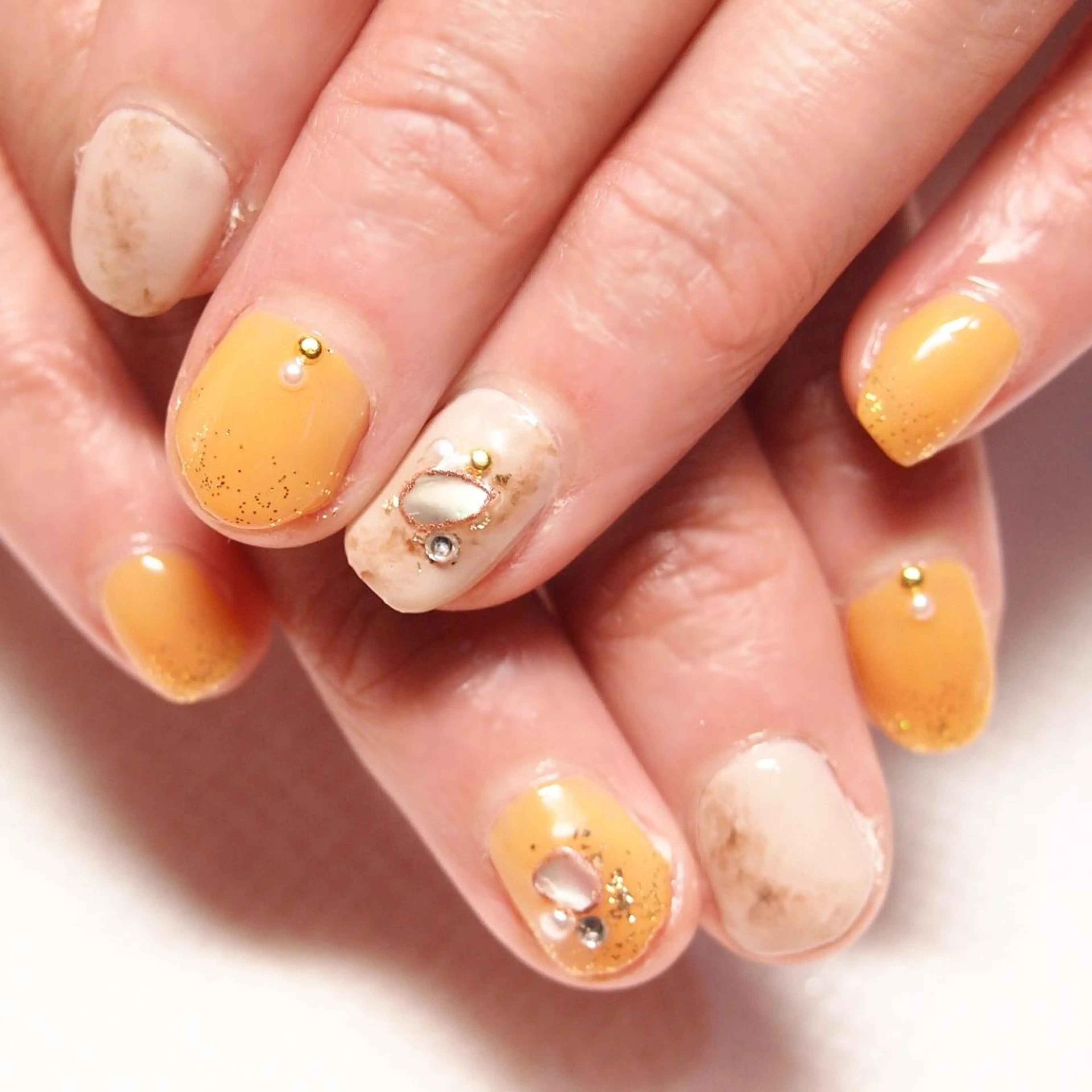 ネイル 山田 麻衣のネイルデザイン