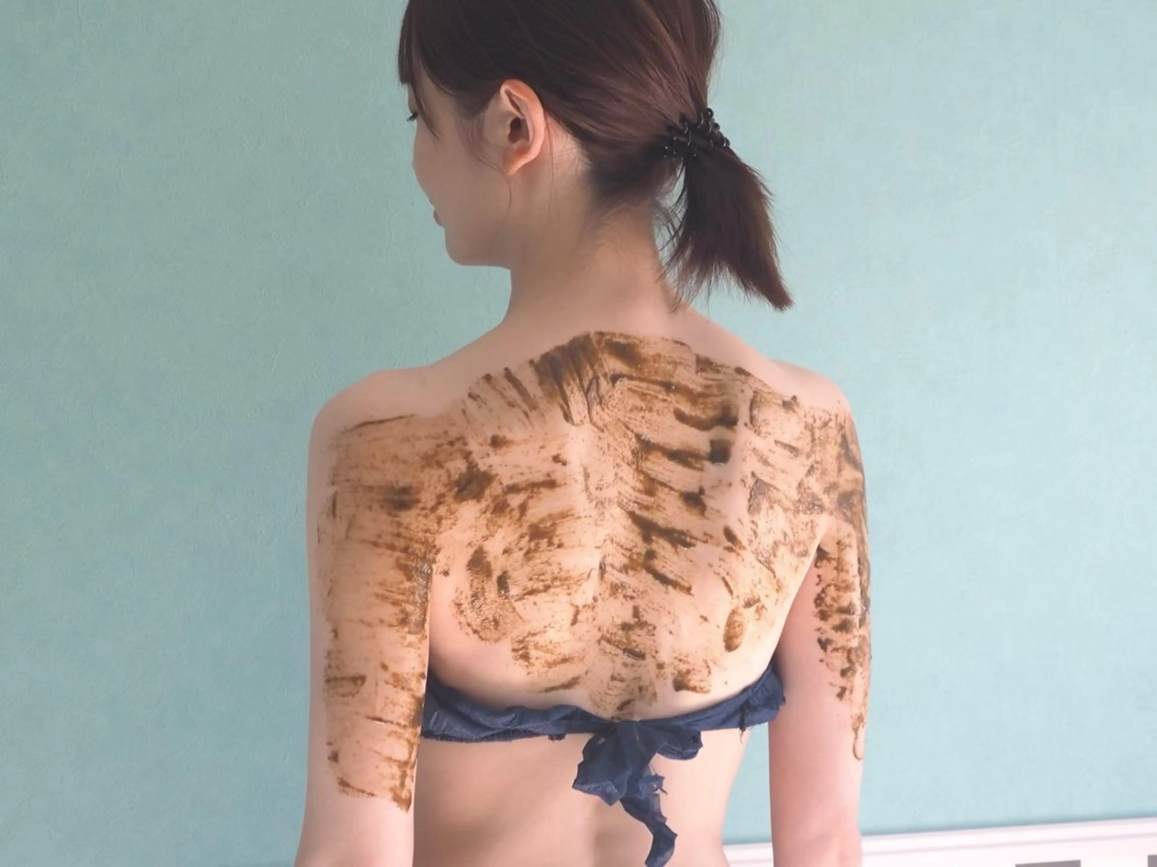 【BODY | 背中ニキビケアコース】ハーブピーリング背中上or下の写真