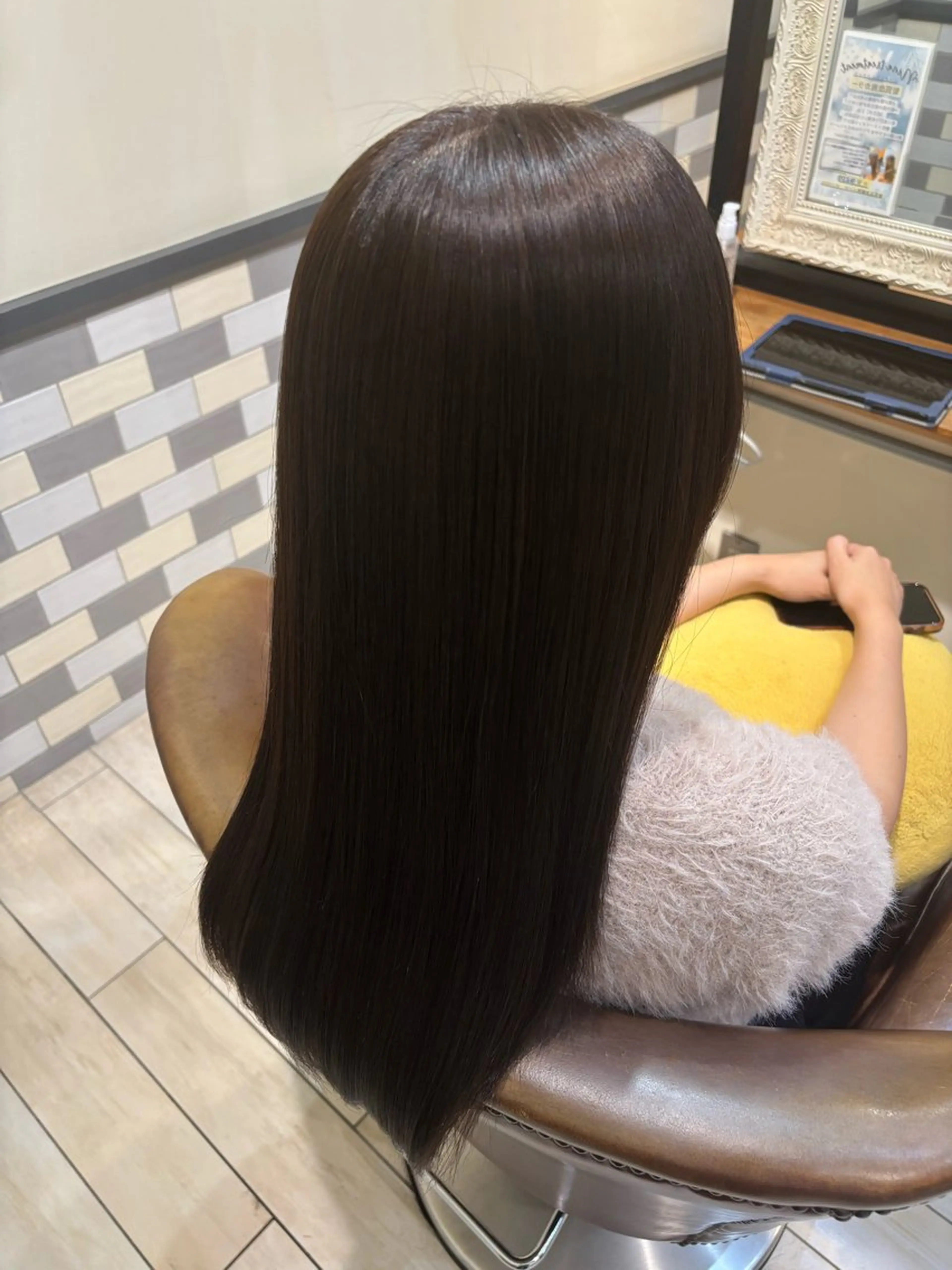 ロング カラー グレージュ オリーブグレージュ オリーブグレー オレンジ 古屋 澪　艶髪カラー✨のヘアスタイル