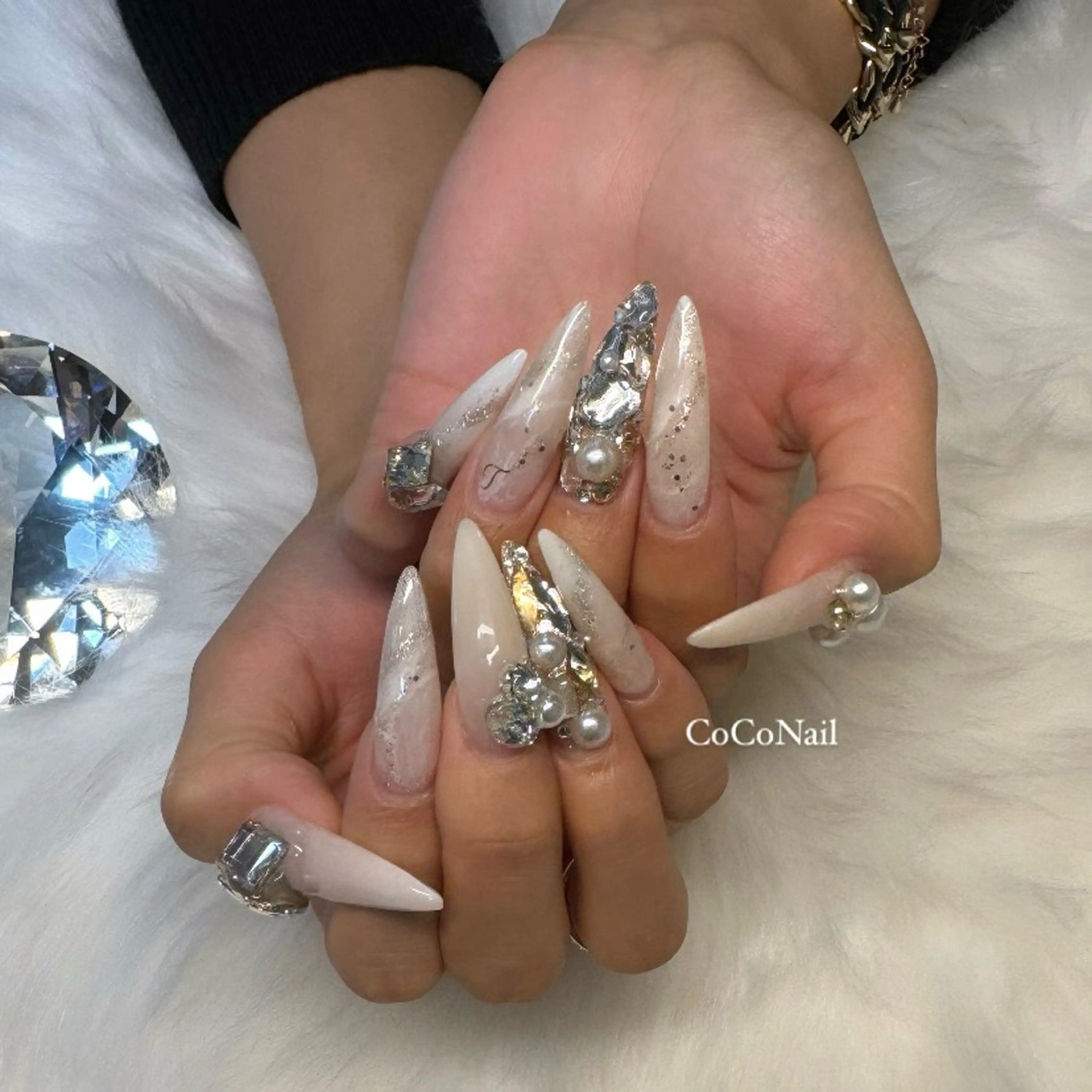 ネイル 𝐒. 𝐒𝐚𝐰𝐚のネイルデザイン