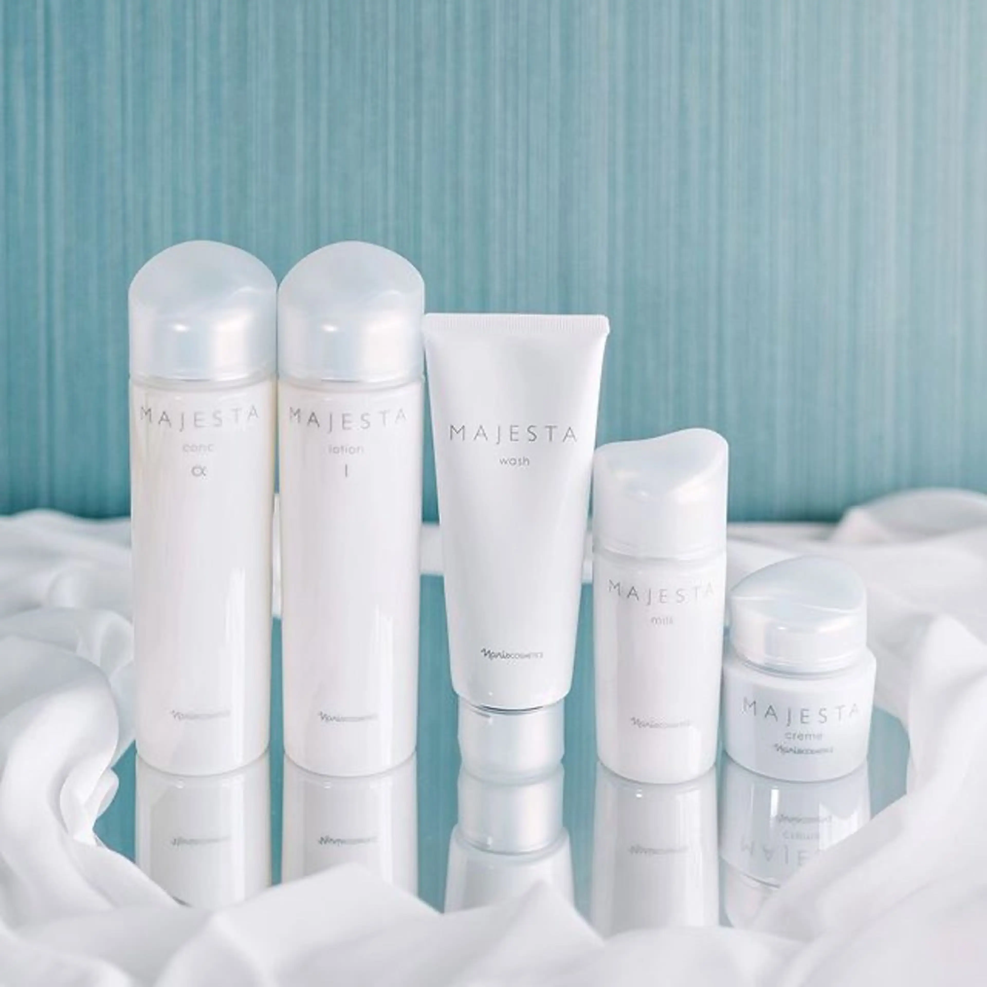 1ヶ月分のフルスキンケア➕小顔エステ(1,650円)4回が無料🌿スキンケアモニター🫧美白！エイジングケア🧡の写真