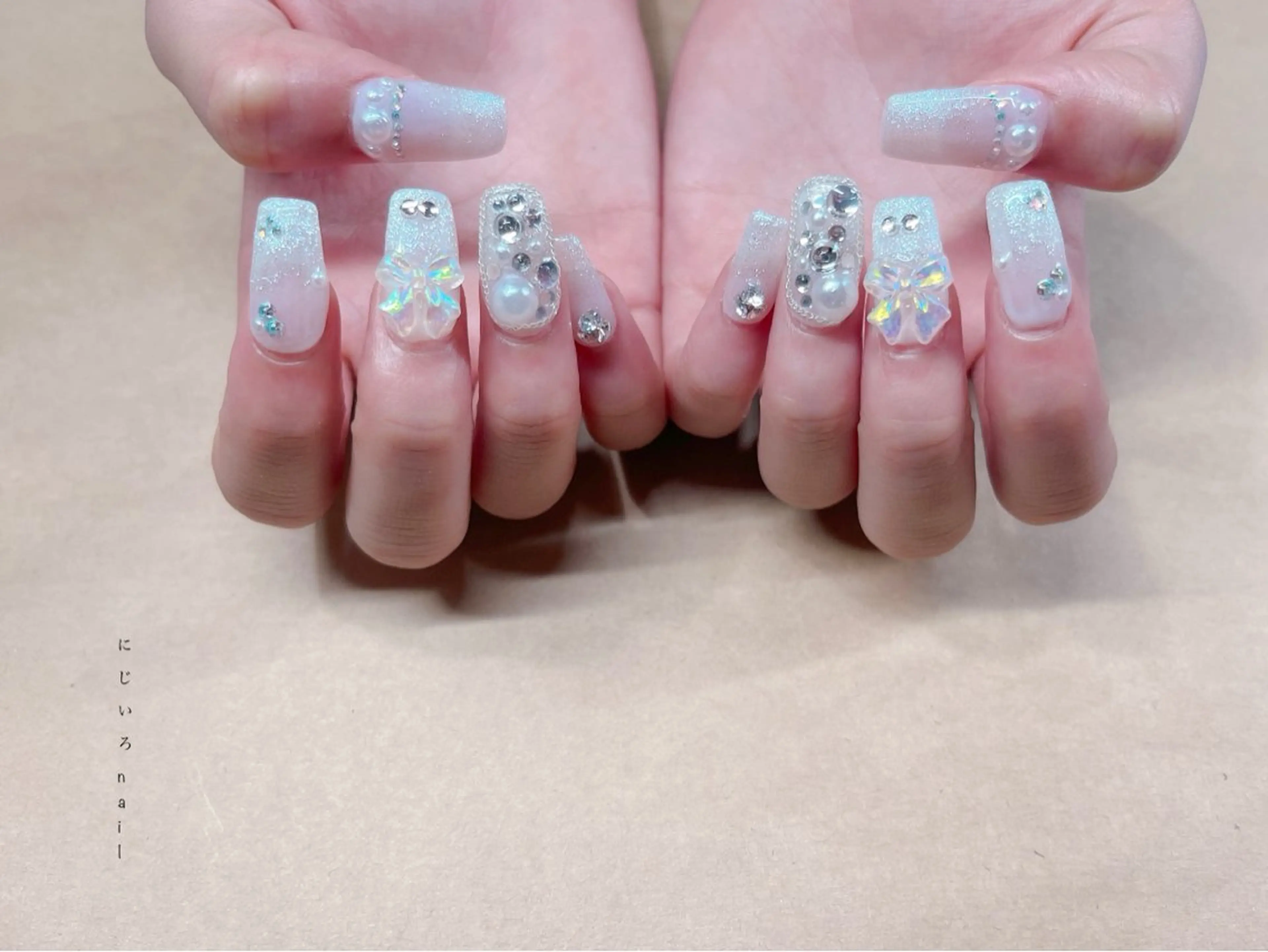 ネイル にじいろ nailのネイルデザイン