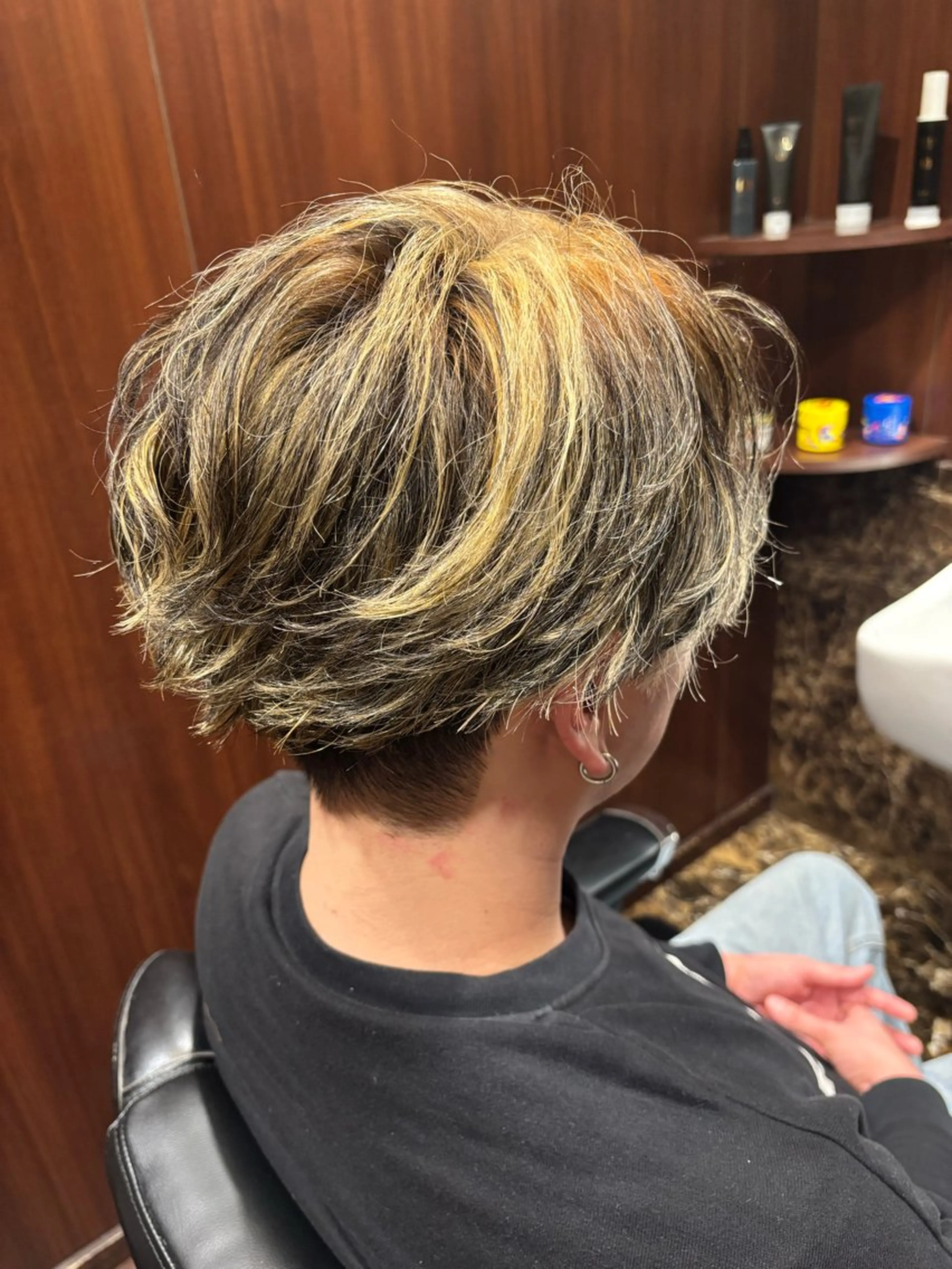 ミディアム 小松 美雄のヘアスタイル