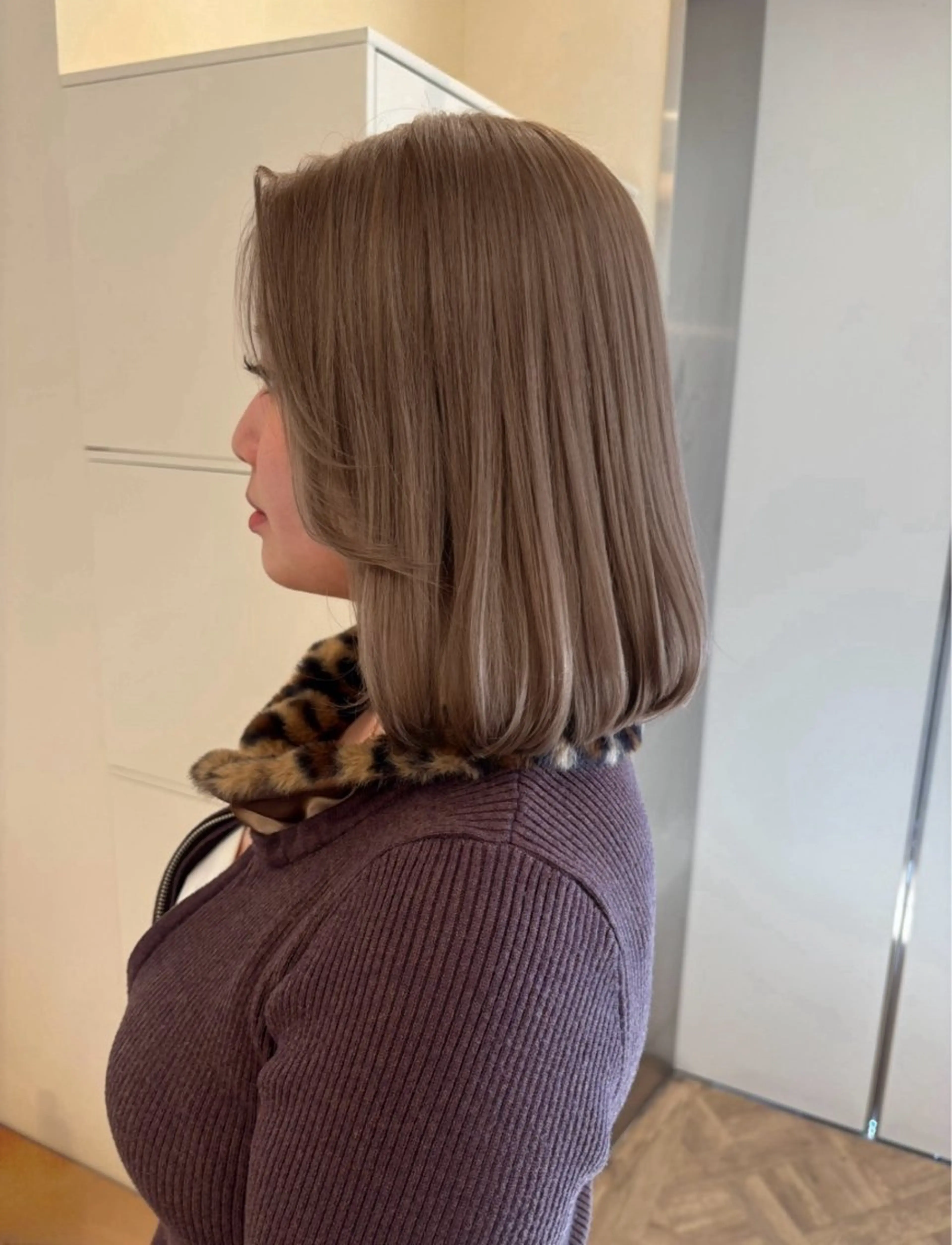 ミディアム カラー カット ヘアカラー トリートメント 暖色/ミルクティー/ レイヤー/yuriaのヘアスタイル