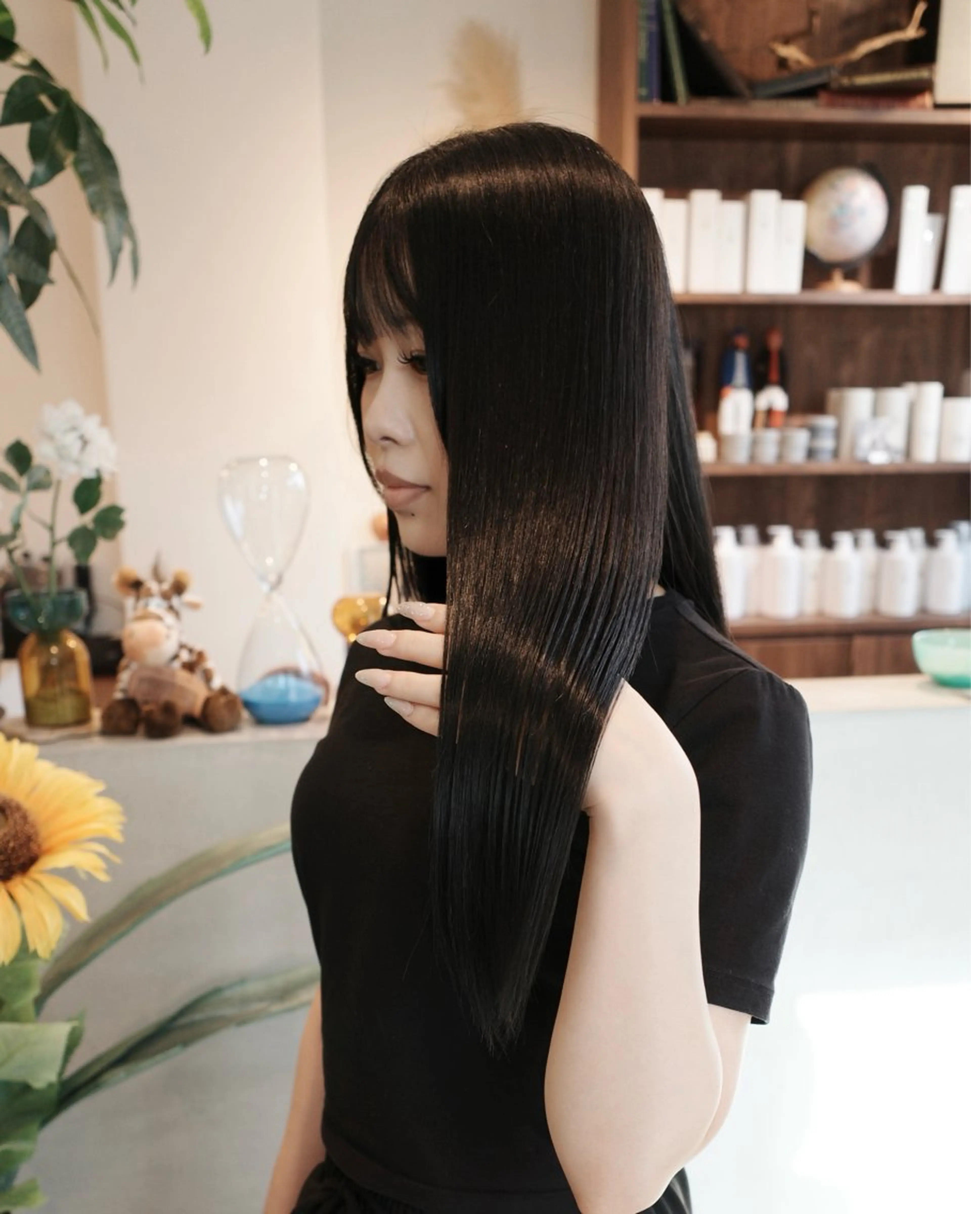 ヘアカラー＋ココナッツ縮毛矯正ss+艶髪トリートメントの写真