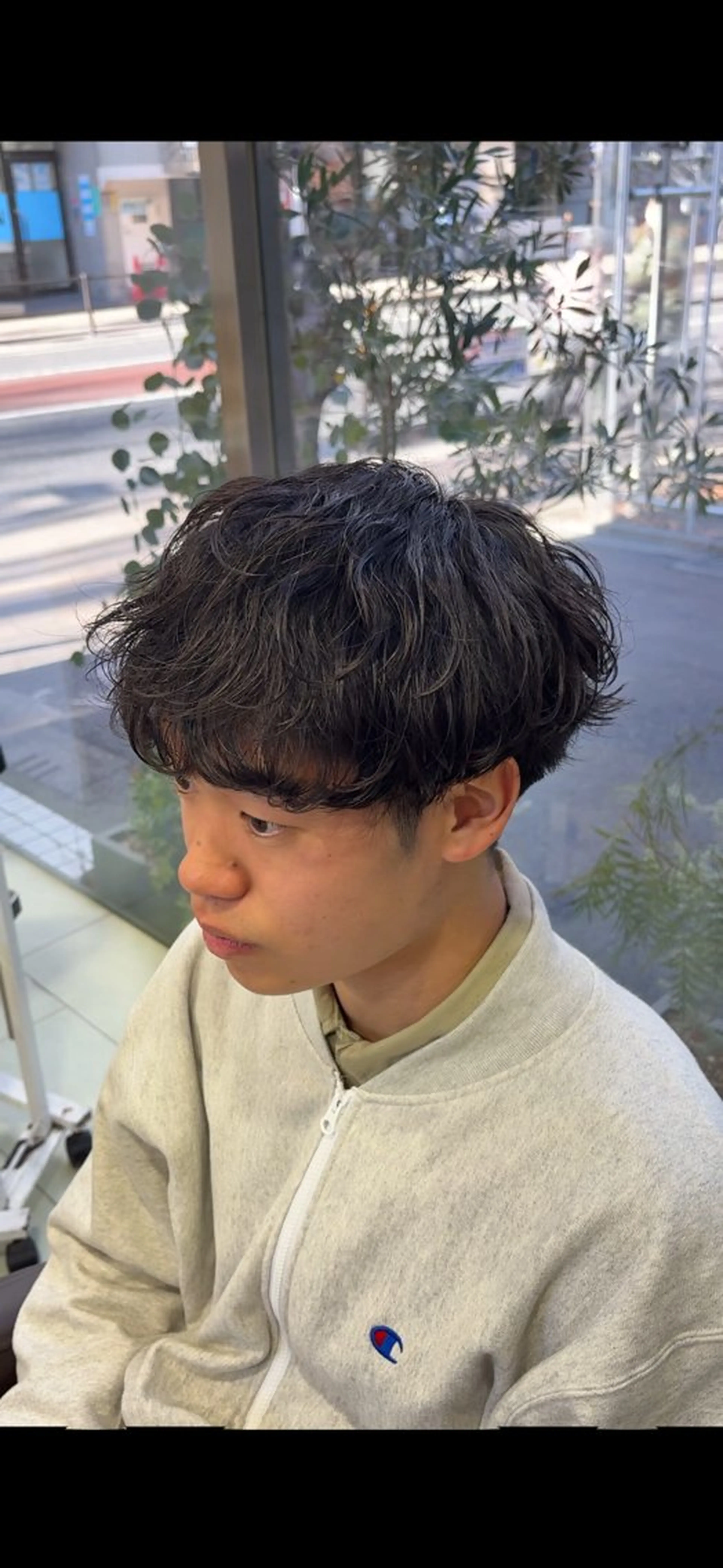 ショート パーマ メンズ メンズパーマ カット パーマ フェザーパーマ🪶 シャドウ/ジュンエイのヘアスタイル