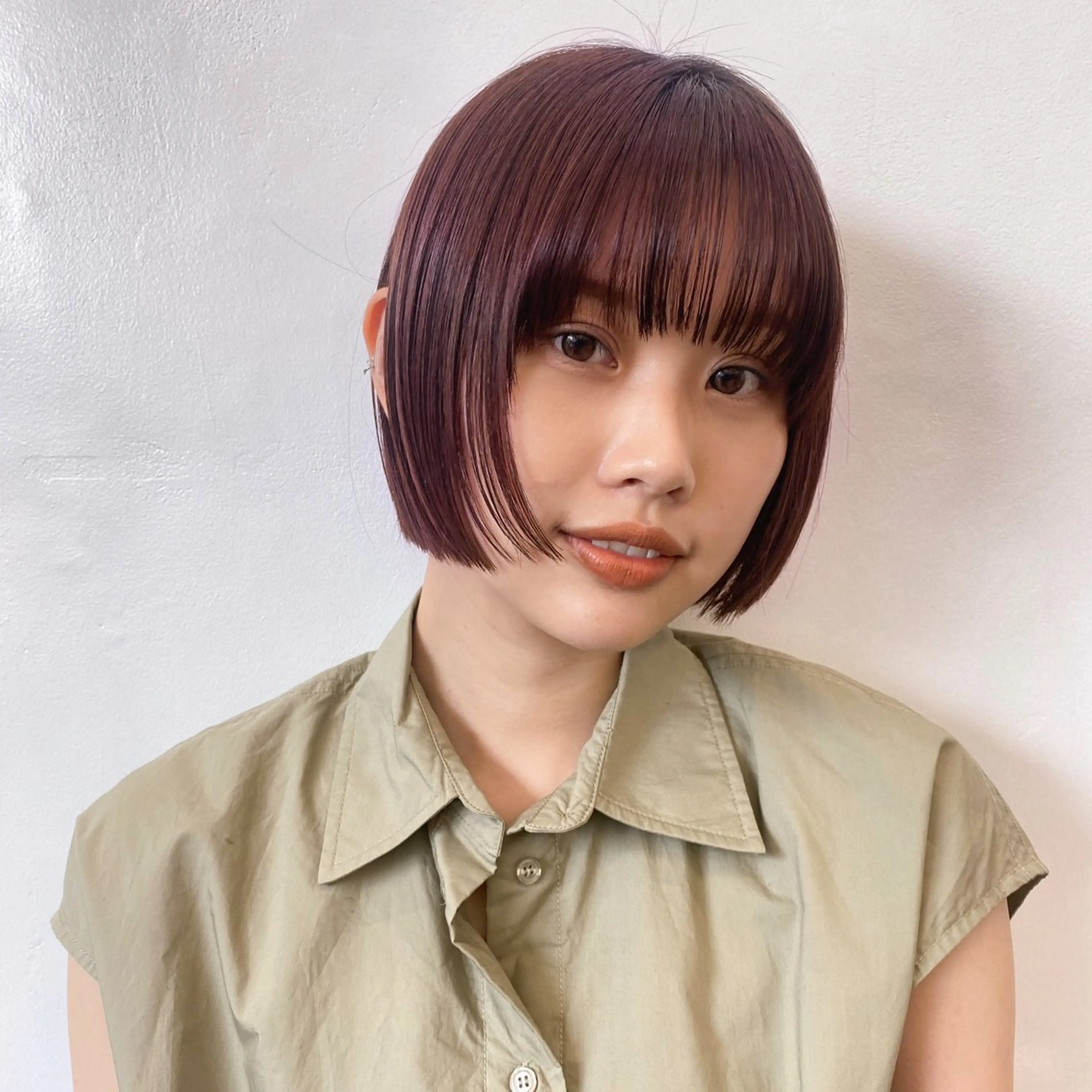 ショート カラー ベージュカラー ブリーチ ブリーチなしカラー ピンクカラー ピンクベージュ カット ヘアカラー トリートメント shiori/暖色/ レイヤー/似合わせのヘアスタイル