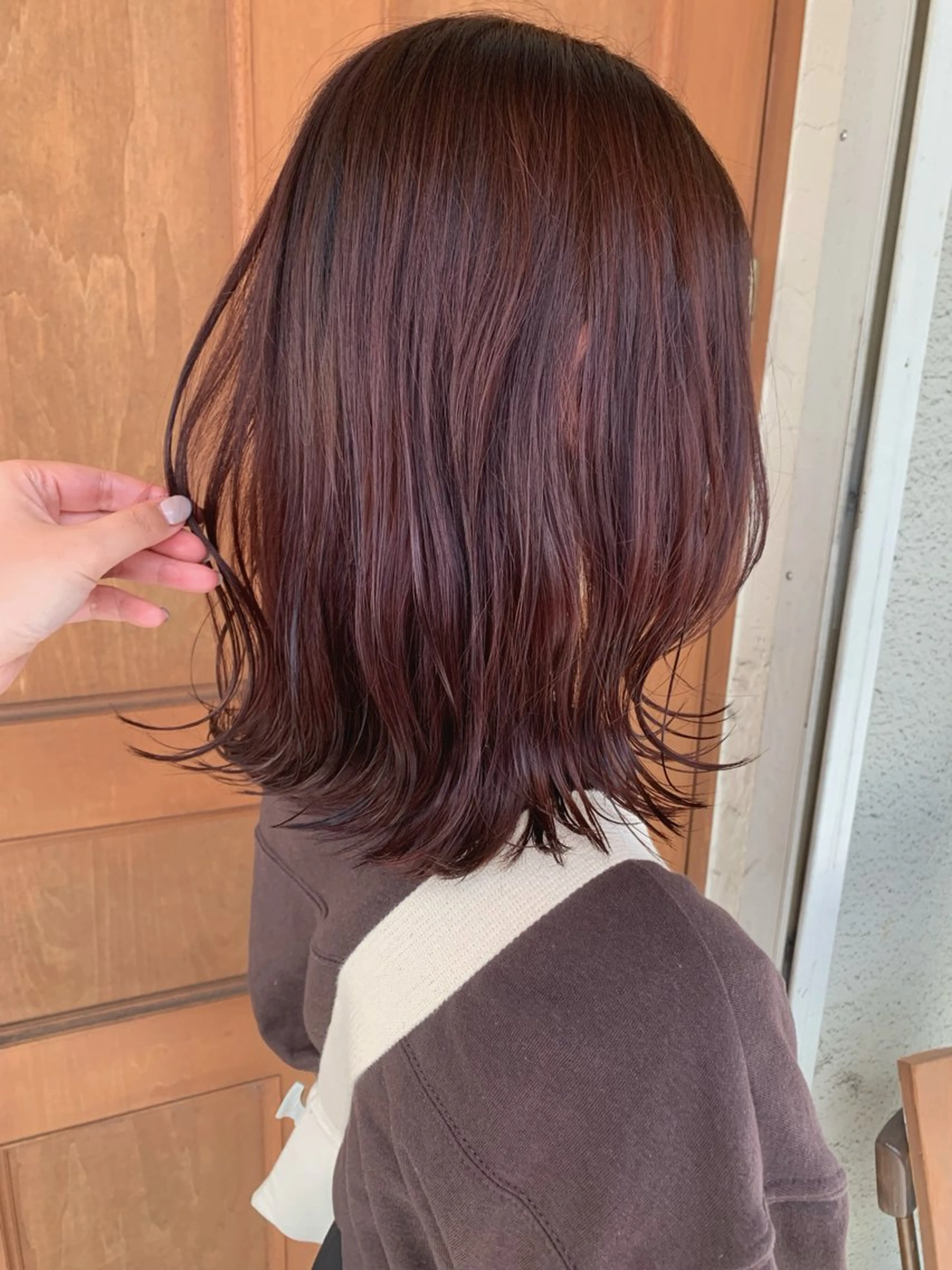 ミディアム カラー ミディアムパーマ ハイライトカラー インナーカラー ハイライト 髪質改善 カット ヘアカラー トリートメント 透明感カラー/ボブ /佐藤伶のヘアスタイル