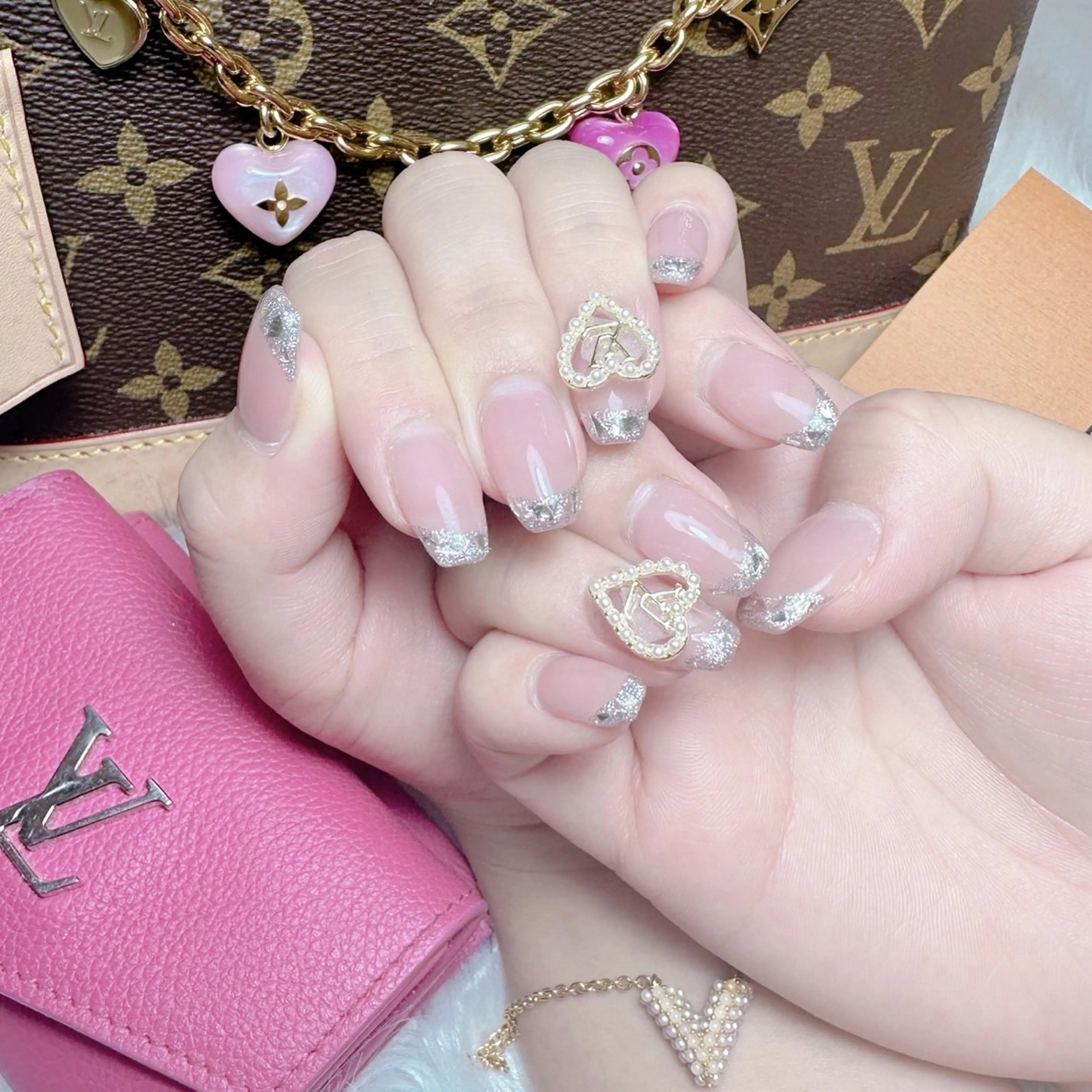 ネイル ハンドネイル Mari 🎀六月移転のネイルデザイン