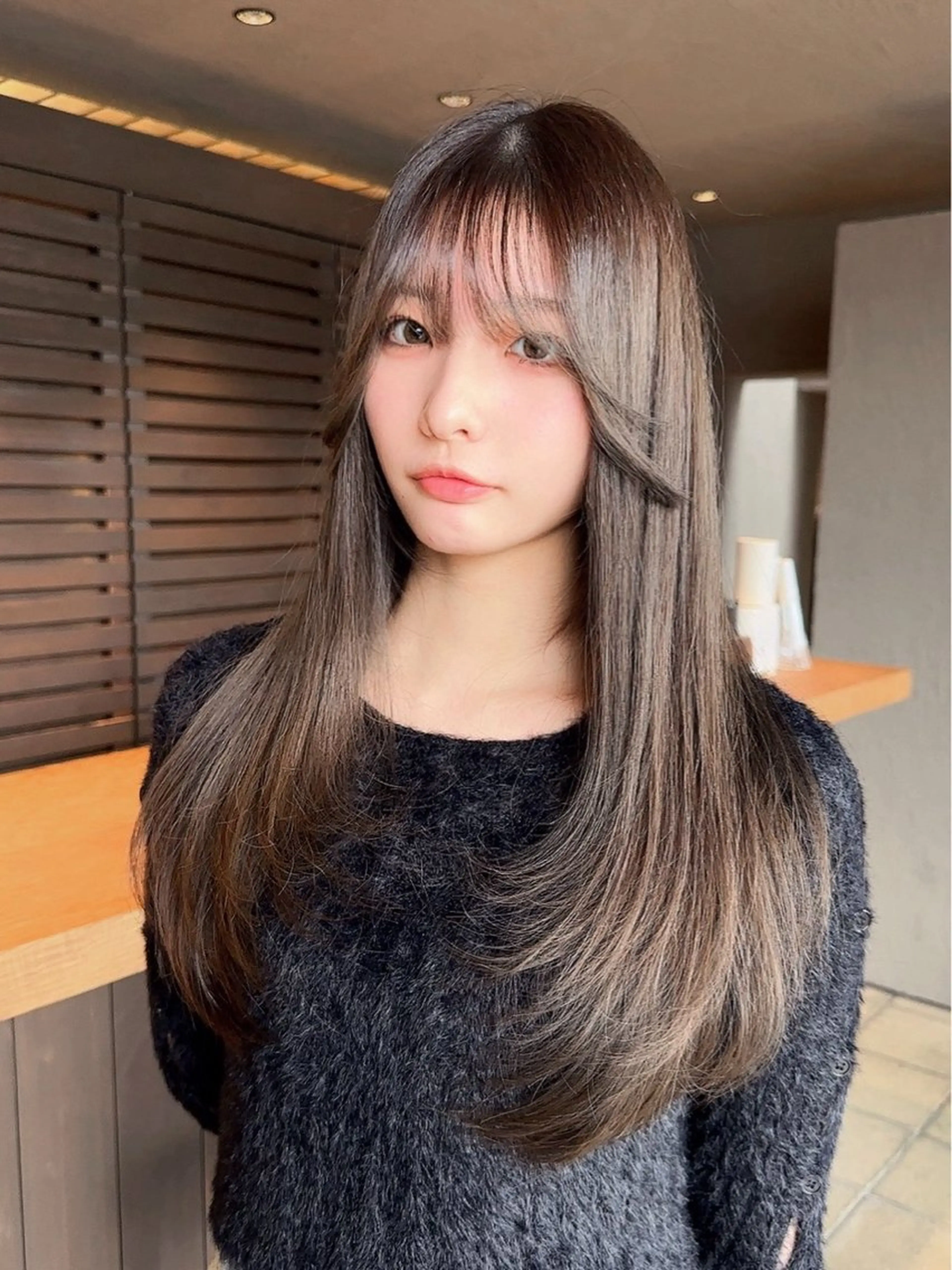 ロング カラー グレージュ 韓国風ヘア レイヤーカット カット ヘアカラー トリートメント 韓国ヘア/レイヤー /大嶽佑馬のヘアスタイル