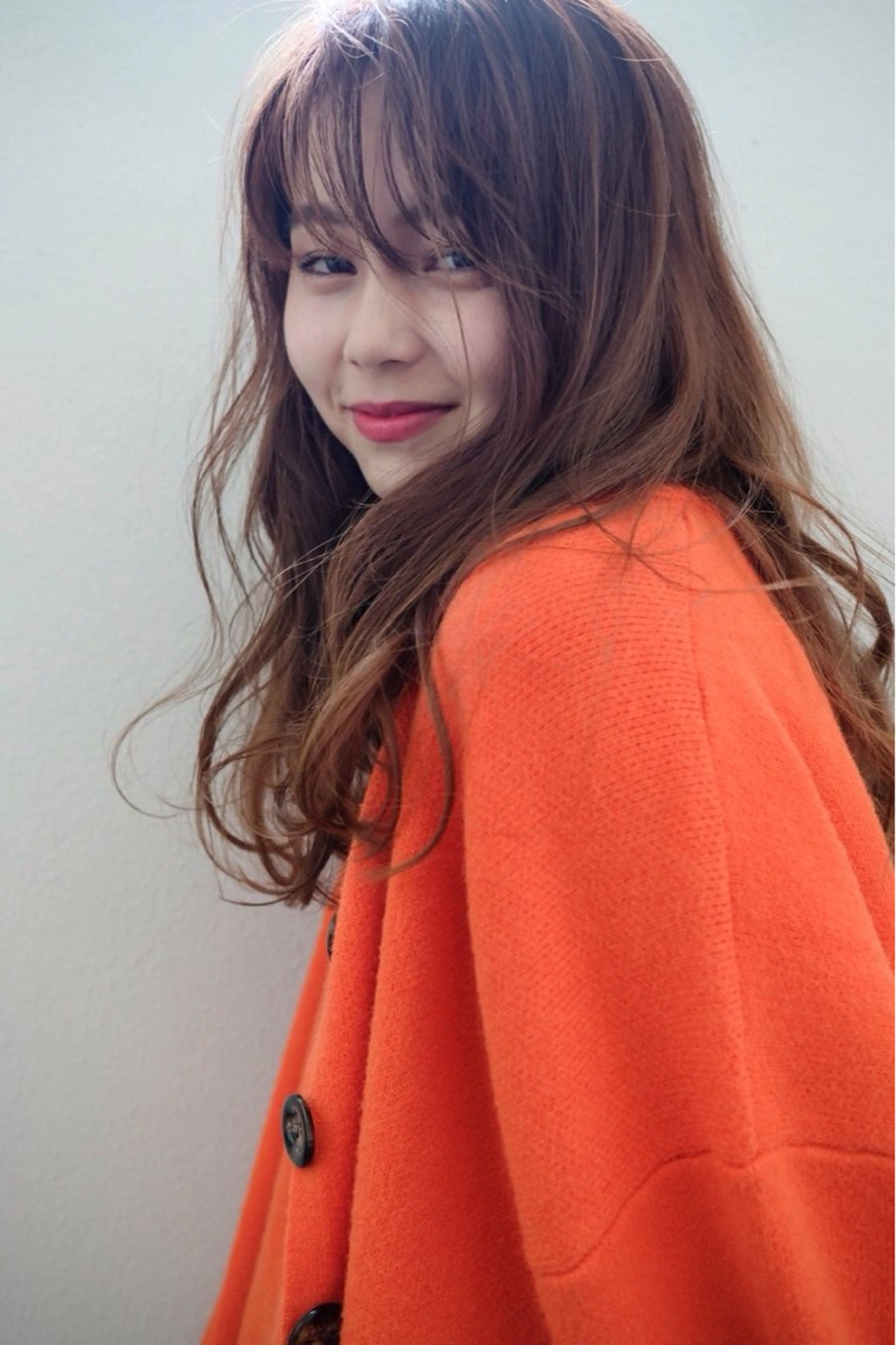 ロング カラー ロングレイヤー ベージュカラー レイヤーカット ロング カット ヘアカラー トリートメント .5 by SOLEIL藤沢店のヘアスタイル