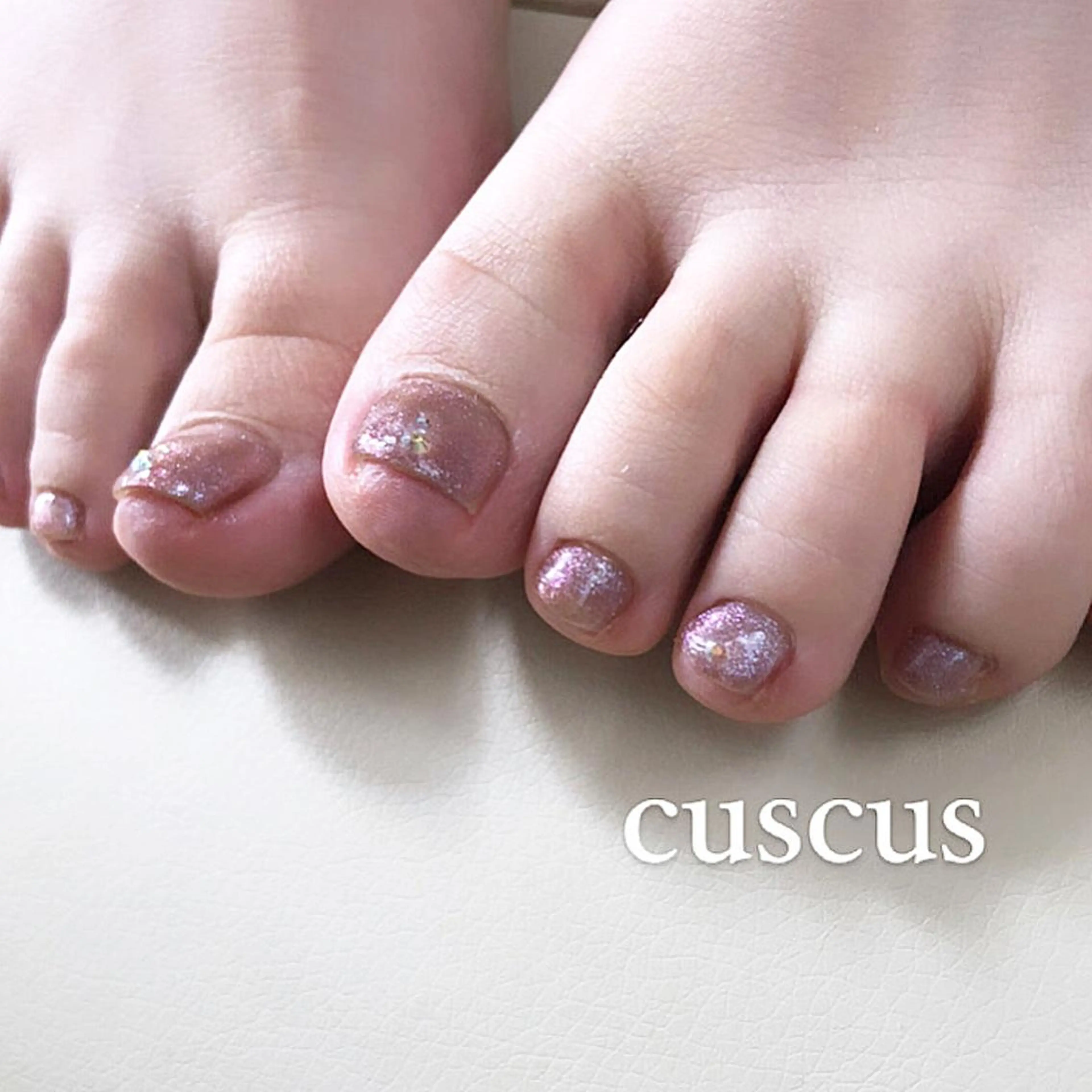 ネイル フットネイル ＣＵＳＣＵＳ …ｔ.akiのネイルデザイン