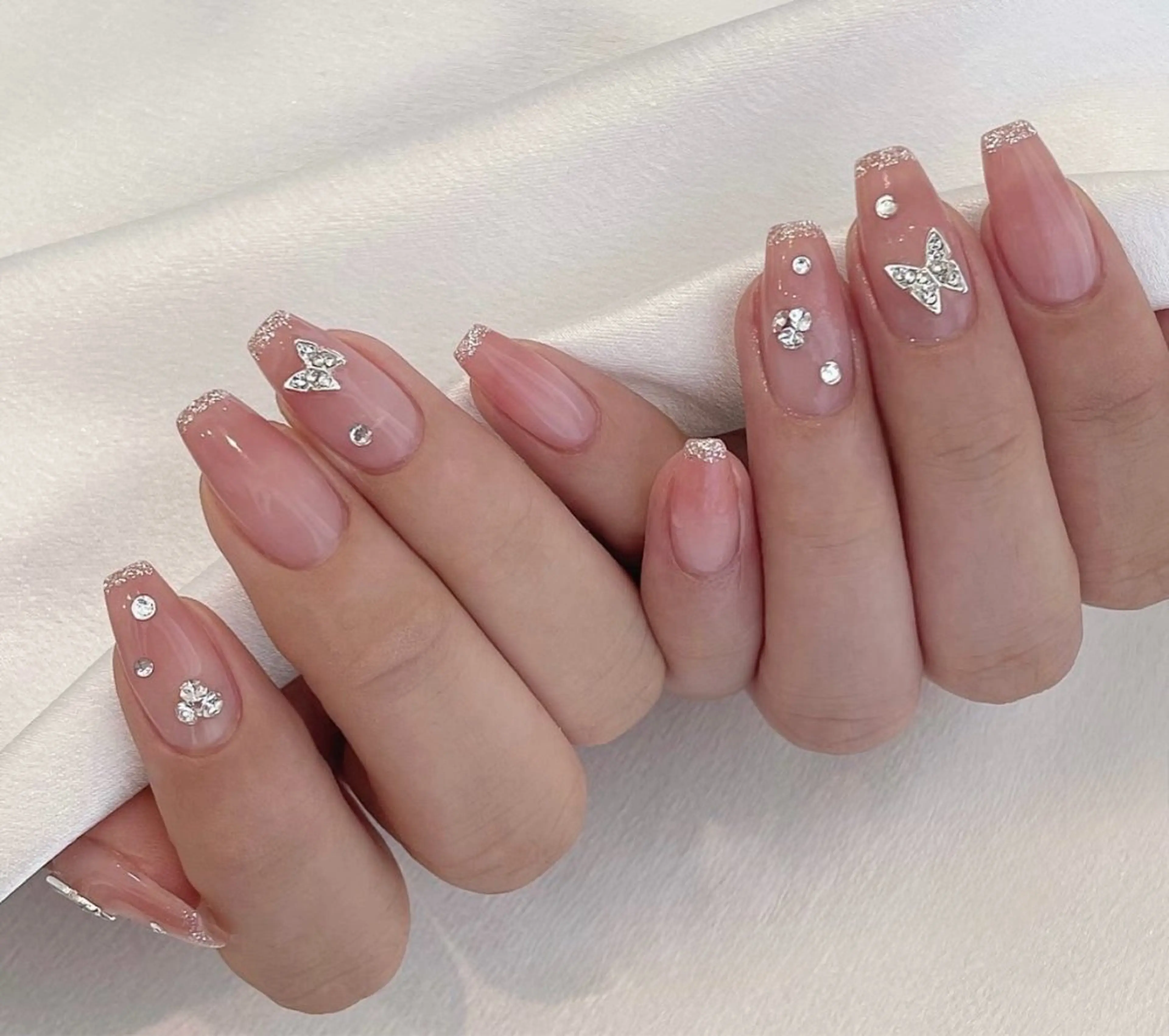 ネイル NailSalon✨ Écrinエクランのネイルデザイン
