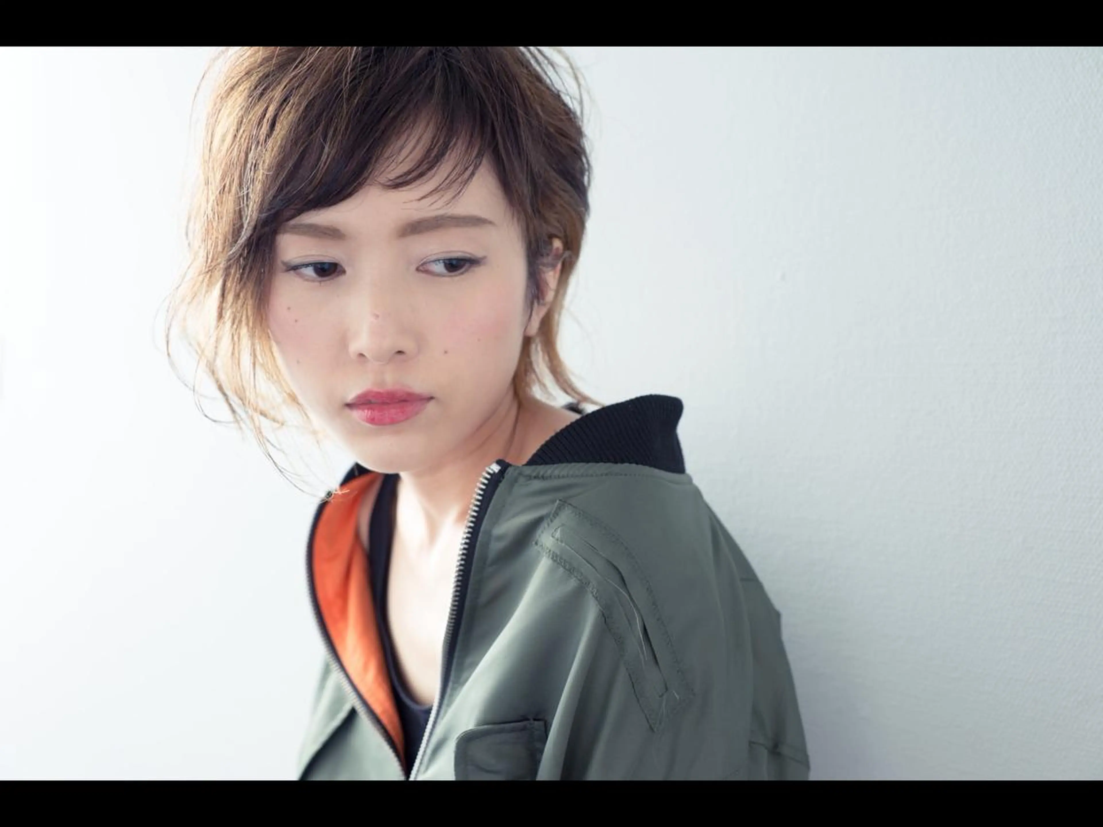 ショート カラー パーマ アッシュ ショートヘア アドミラルYoshi oのヘアスタイル