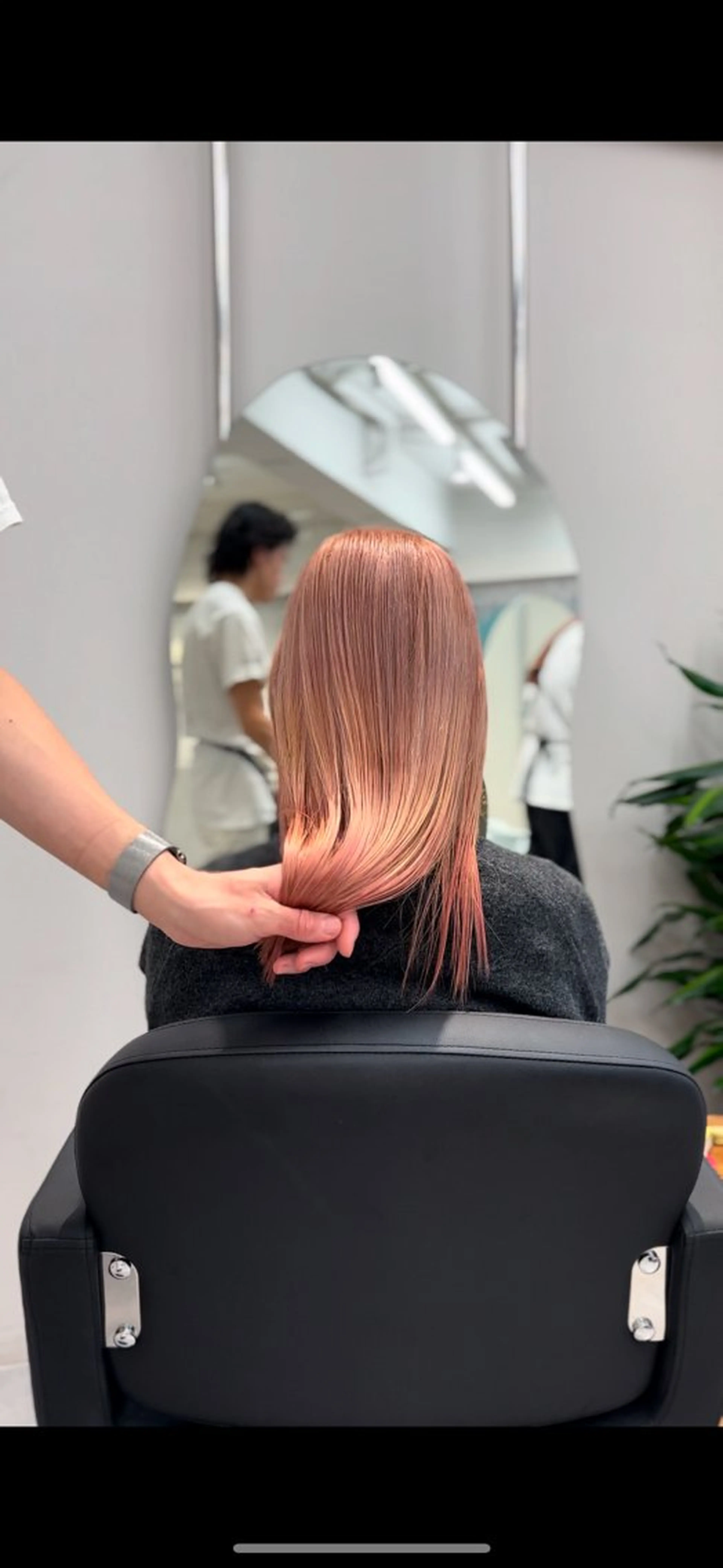 ミディアム カラー 🎨ショートの神様 /神評価🎨原田公祐のヘアスタイル