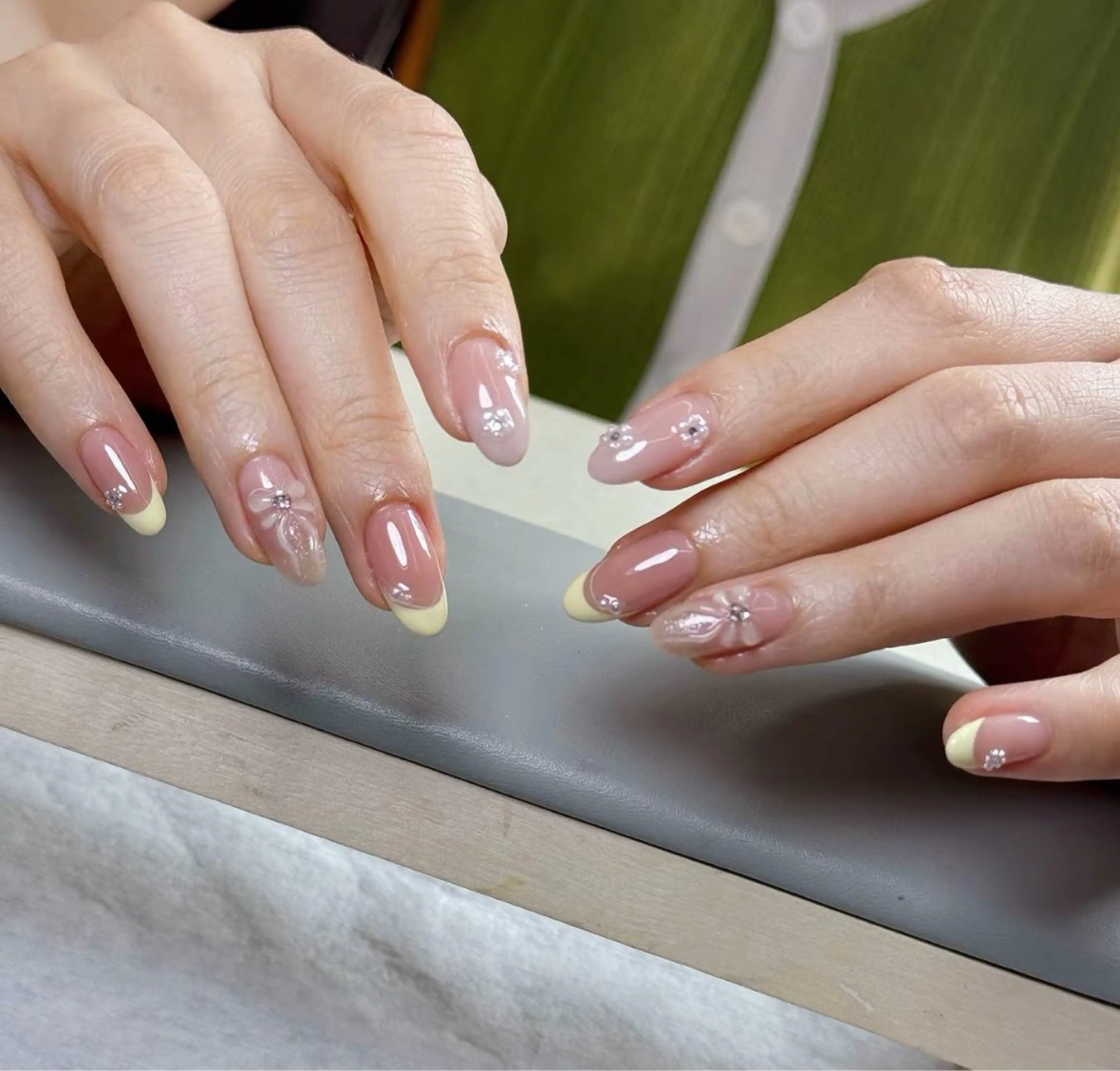 ネイル ハンドネイル Meik Nail Salon所属・NaNa🎀 nailのネイルデザイン