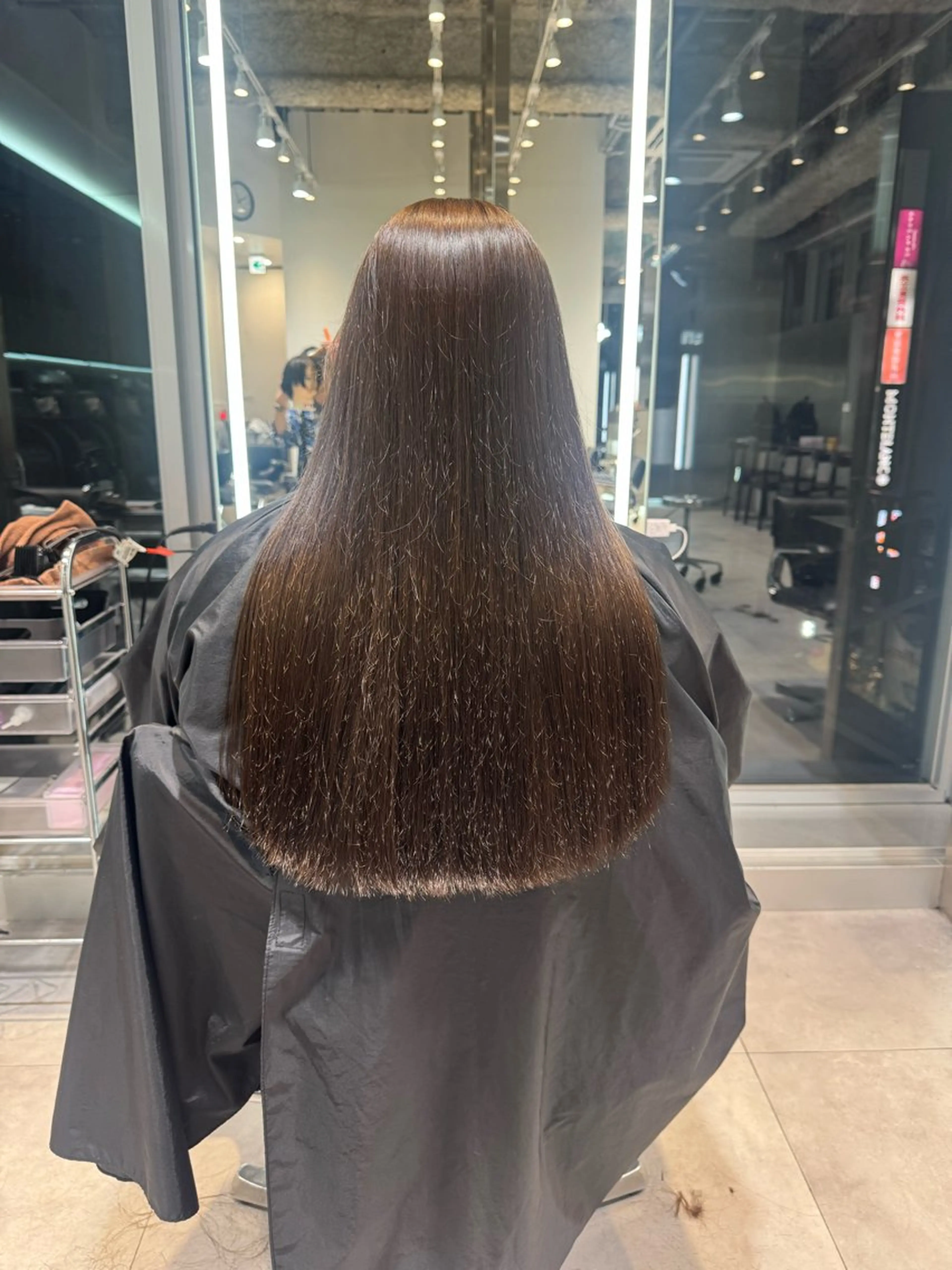 ロング カラー カット ヘアカラー トリートメント 人見知りさんでも安心 奥田 里佳子のヘアスタイル