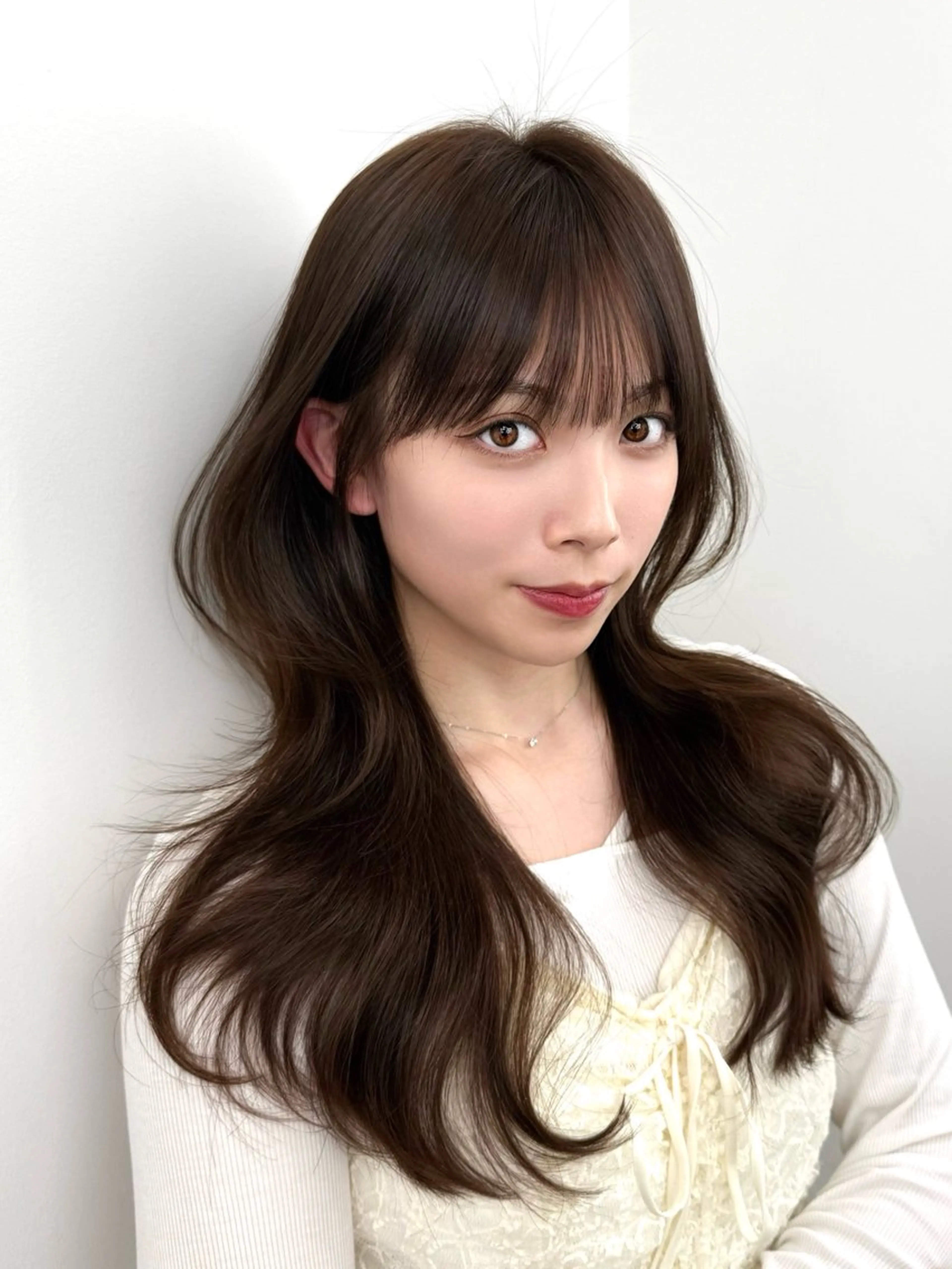 セミロング 韓国風ヘア レイヤーカット 失敗しない顔まわり× 小顔補正レイヤー難波のヘアスタイル