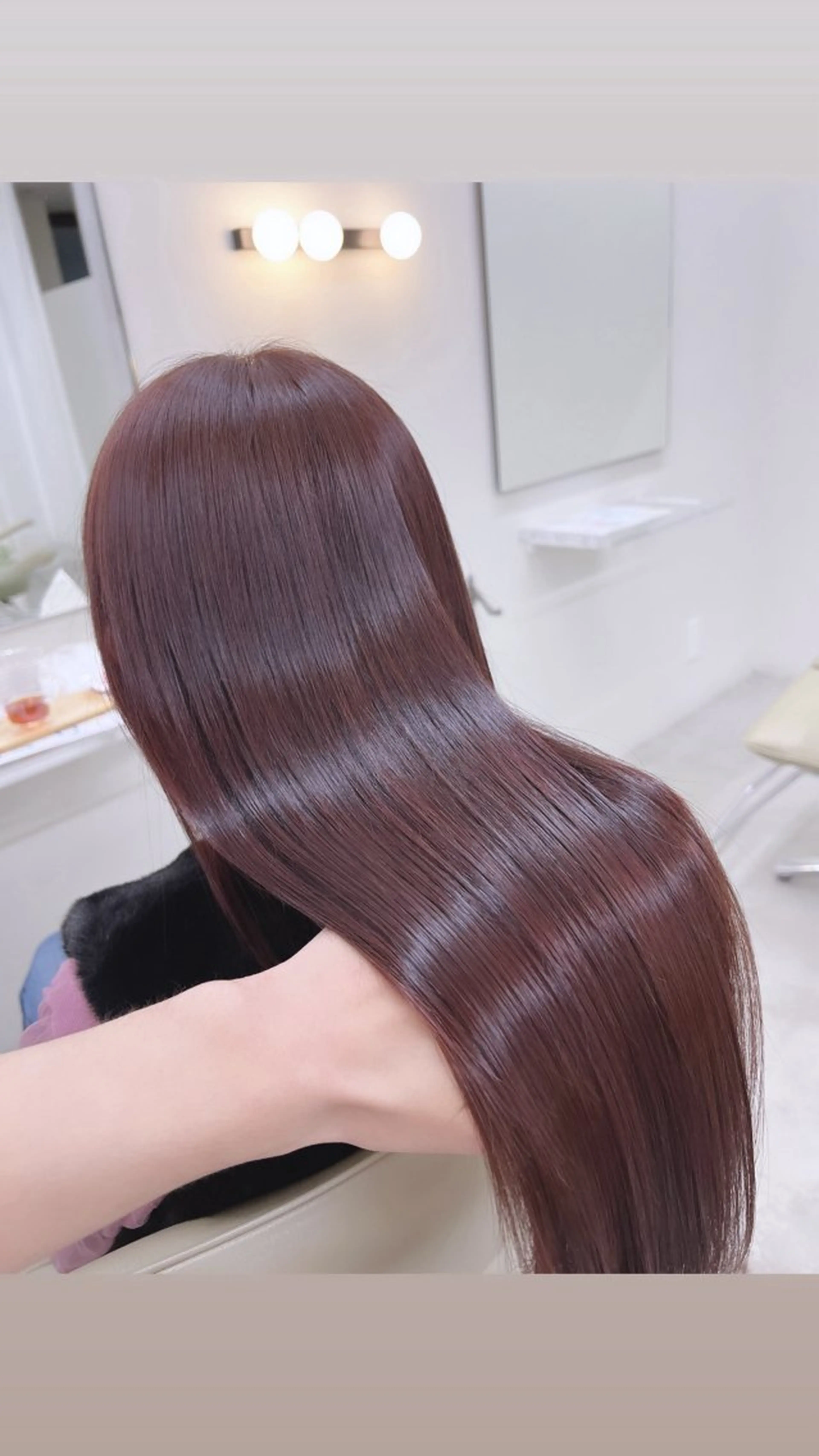 ロング カラー [Gokan] KUNISHIMAのヘアスタイル