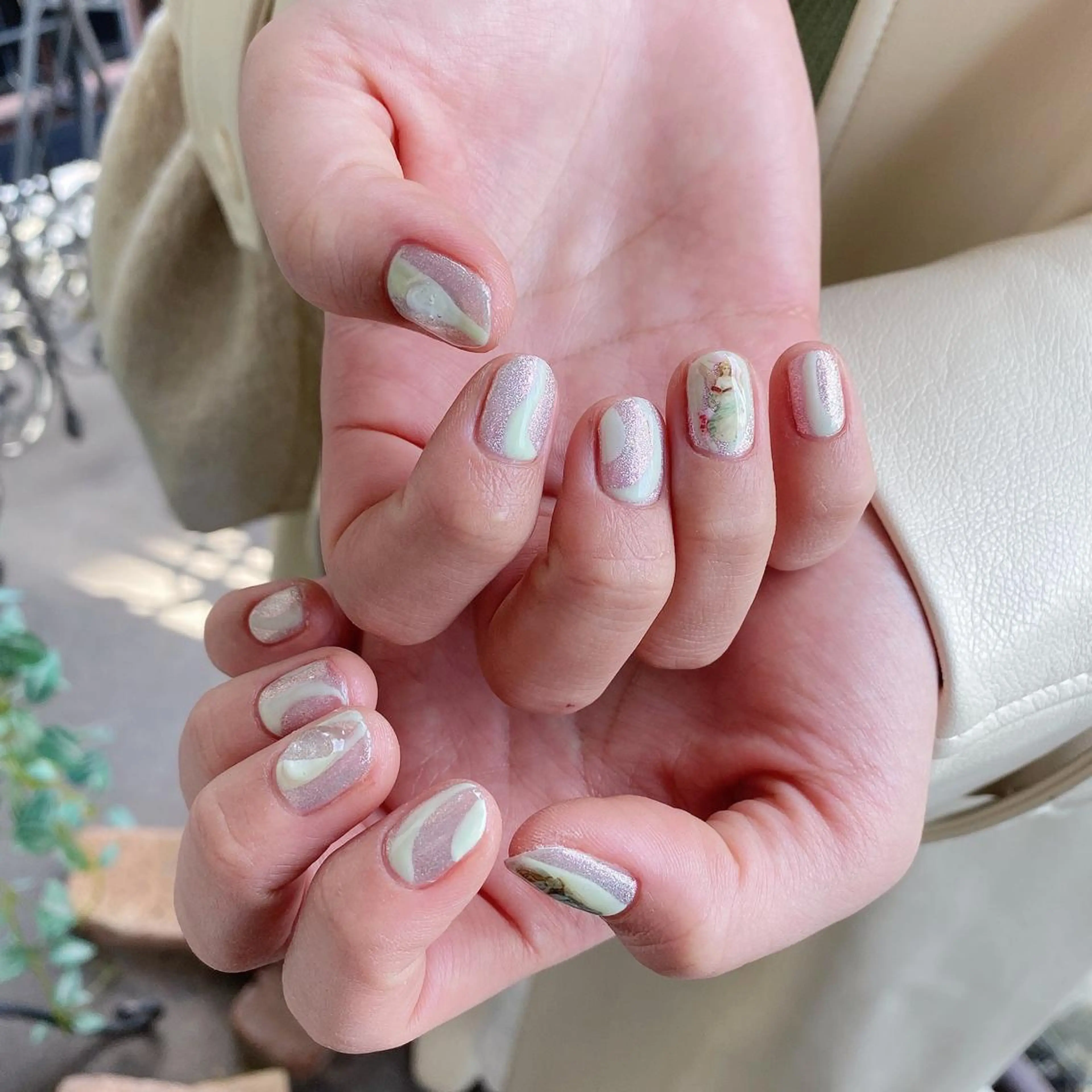 ネイル アートネイル オーロラネイル マグネットネイル ニュアンスネイル ショートネイル To Me Nail所属・🩵 mei🩵のネイルデザイン