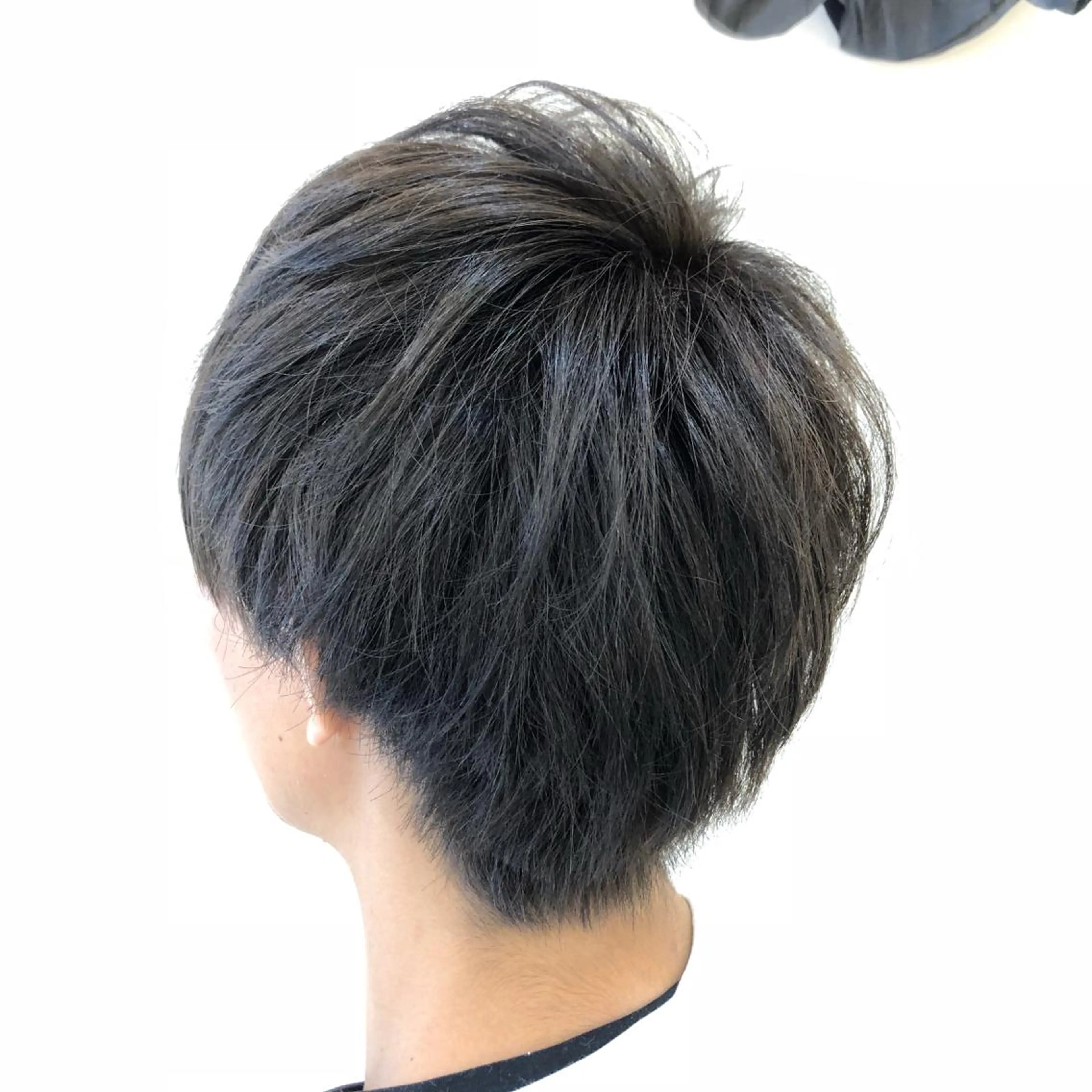 カラー メンズ メンズブリーチ アッシュ ブリーチ ブルーカラー ブルーアッシュ これた🧸ヘアメ職人 ♡髪質改善♡カラーのヘアスタイル