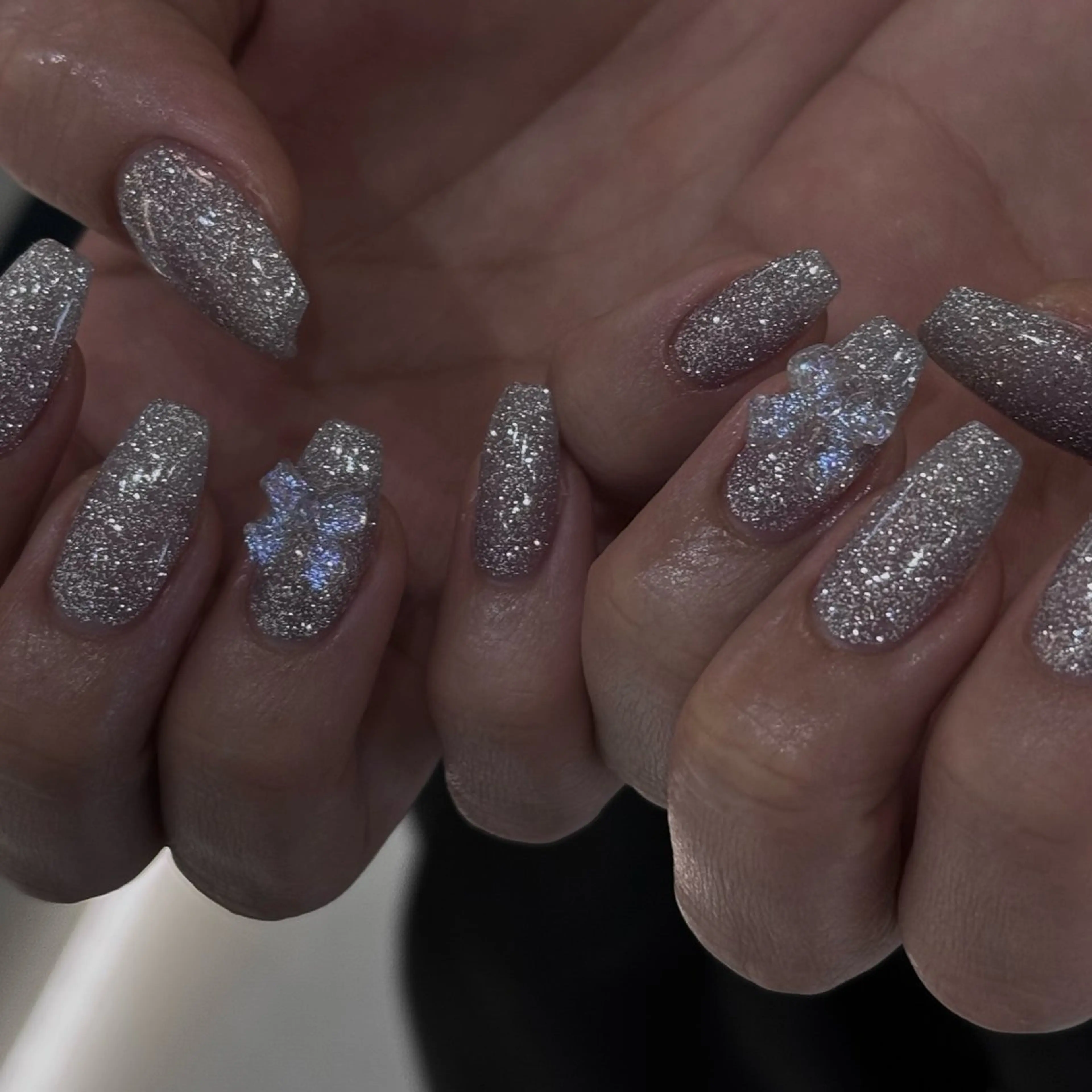 ネイル mikoto 🎀 韓国ネイルのネイルデザイン