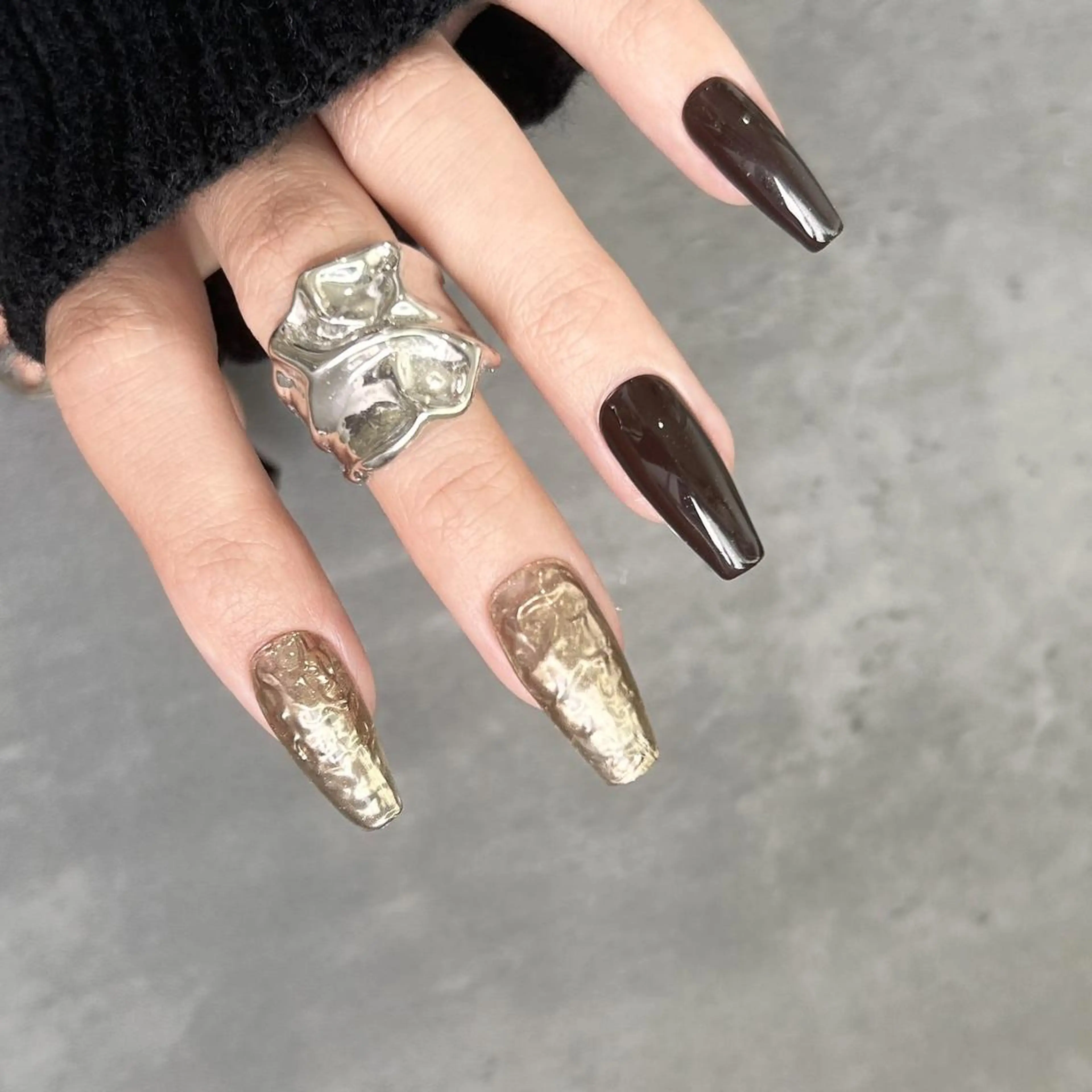 ネイル Ray. ちゅるん系ニュアンスのネイルデザイン