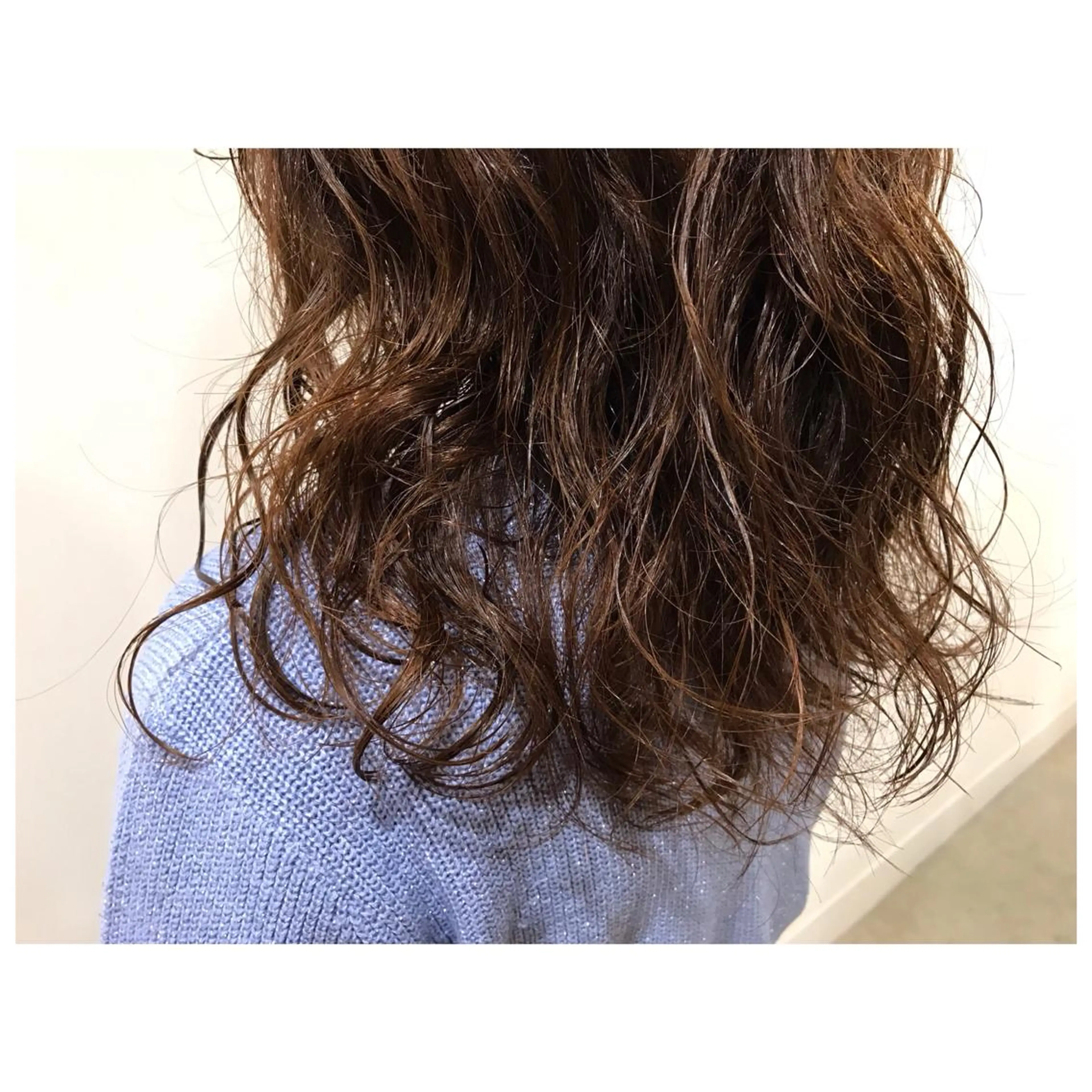 セミロング 暖色カラー🍊 ボブ🌿顔周りcutのヘアスタイル