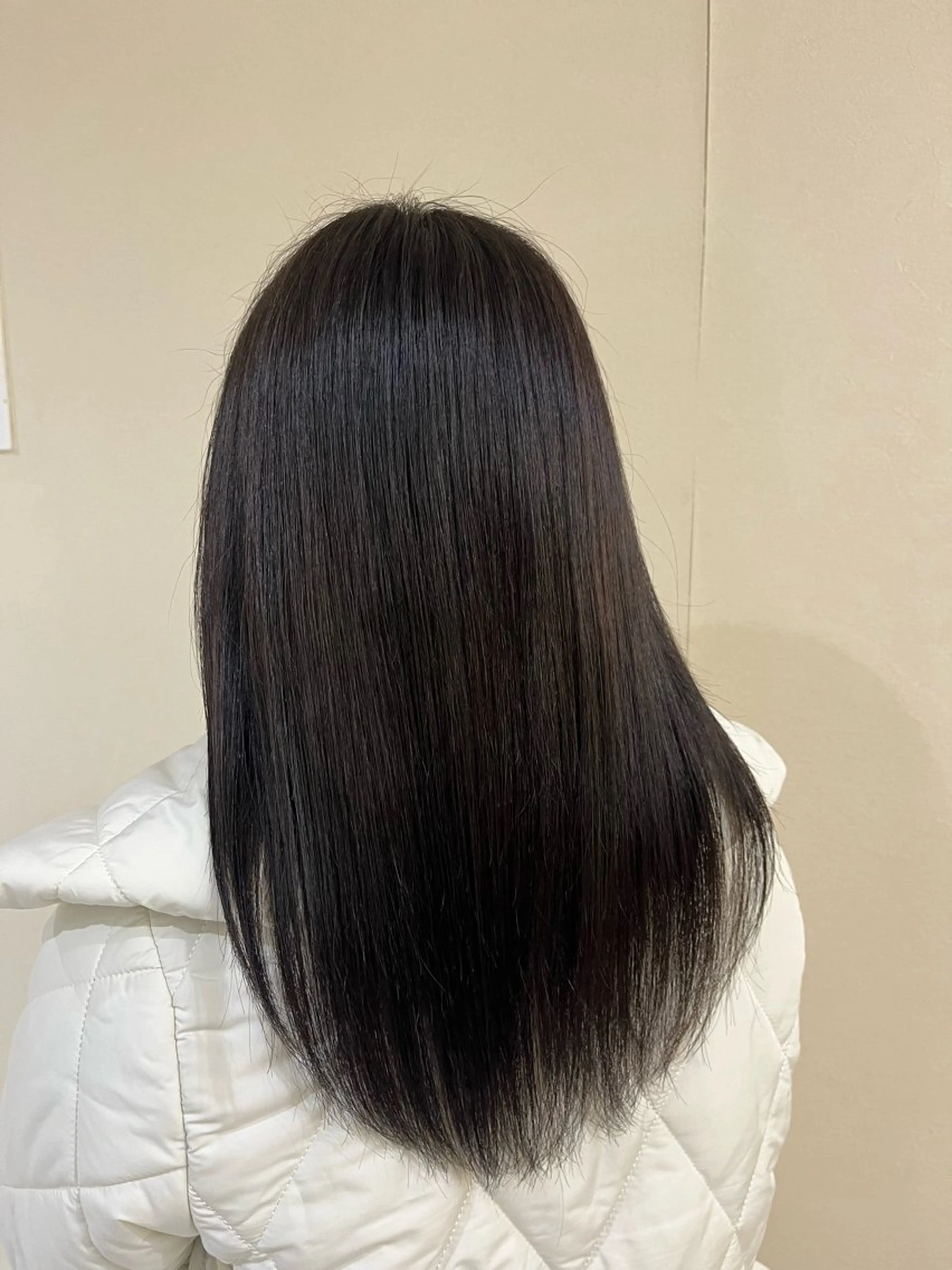 セミロング 艶カラー/暗髪/韓国 /着付け/ムカワのヘアスタイル