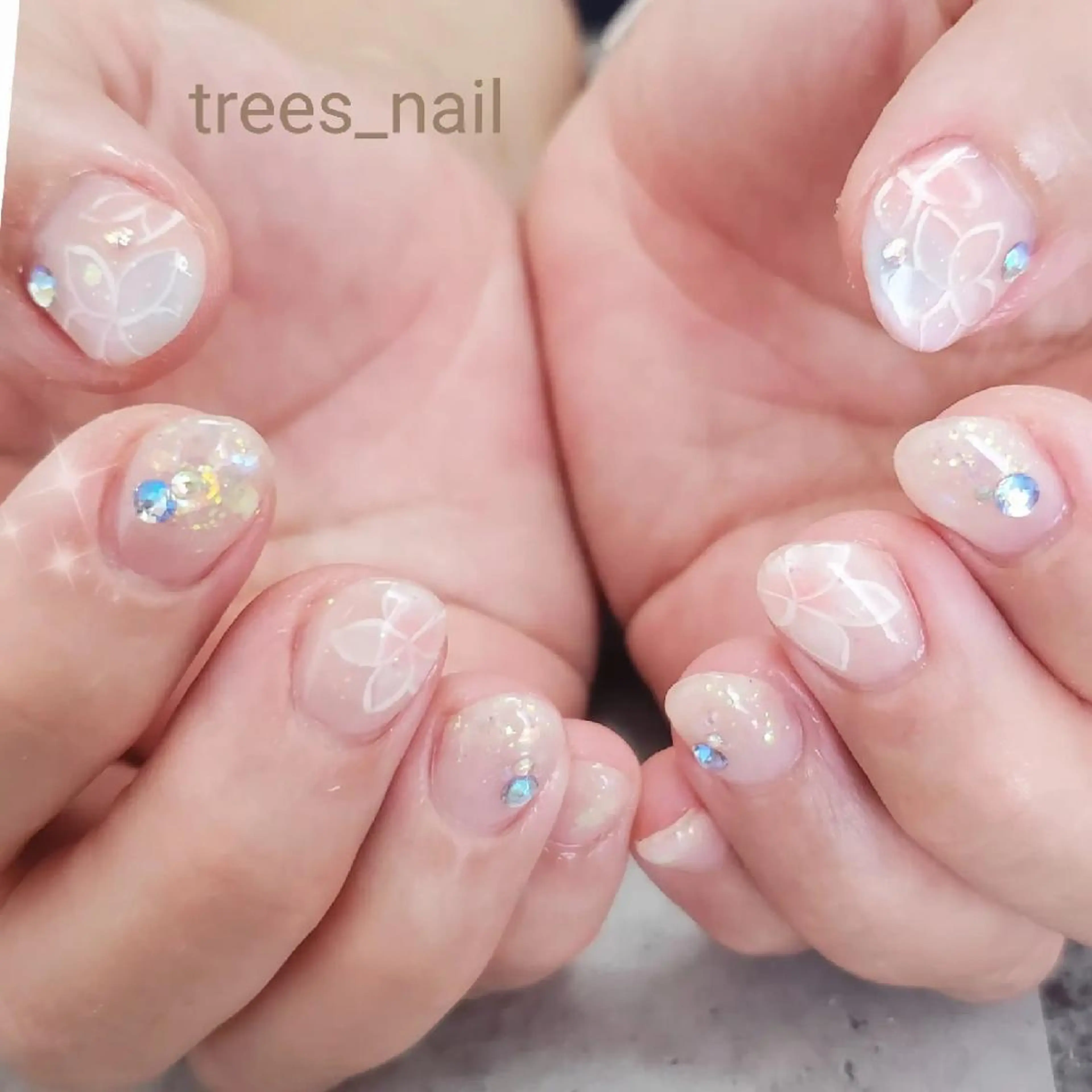 ネイル trees_ nailのネイルデザイン