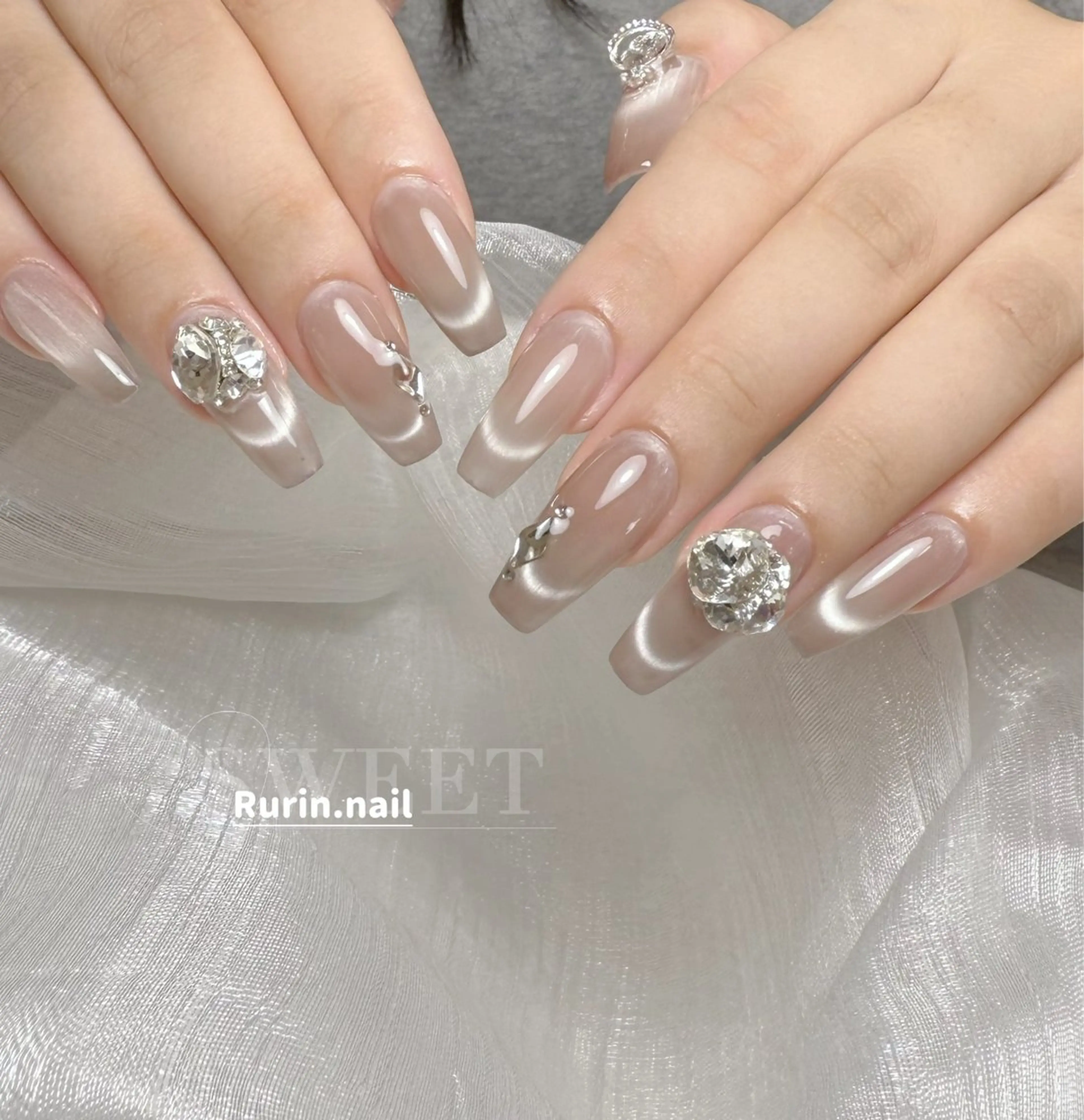 ネイル ハンドネイル ルリン サロン💅のネイルデザイン