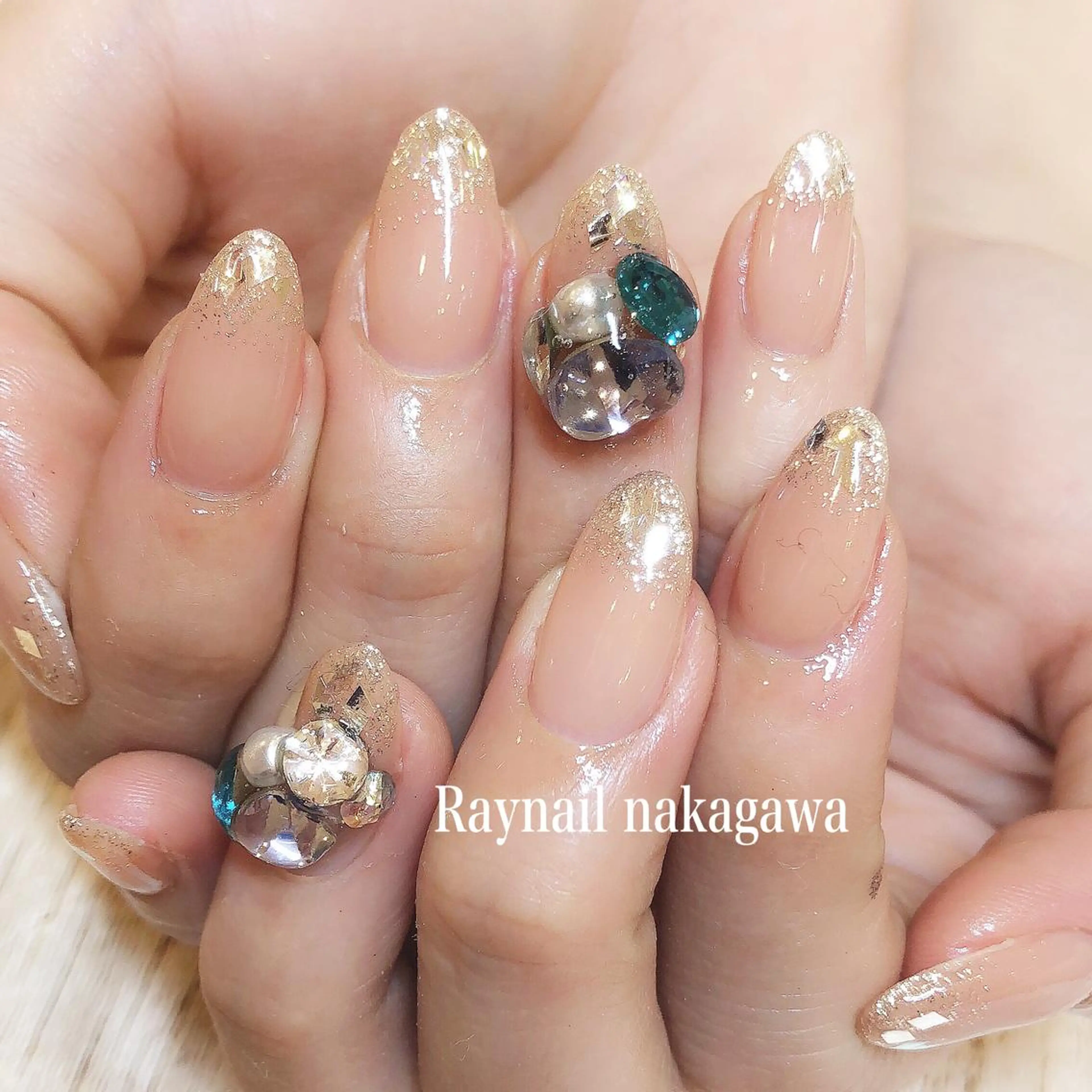 ネイル nailstudio ′ecole所属・nailstudio ′ecoleのネイルデザイン