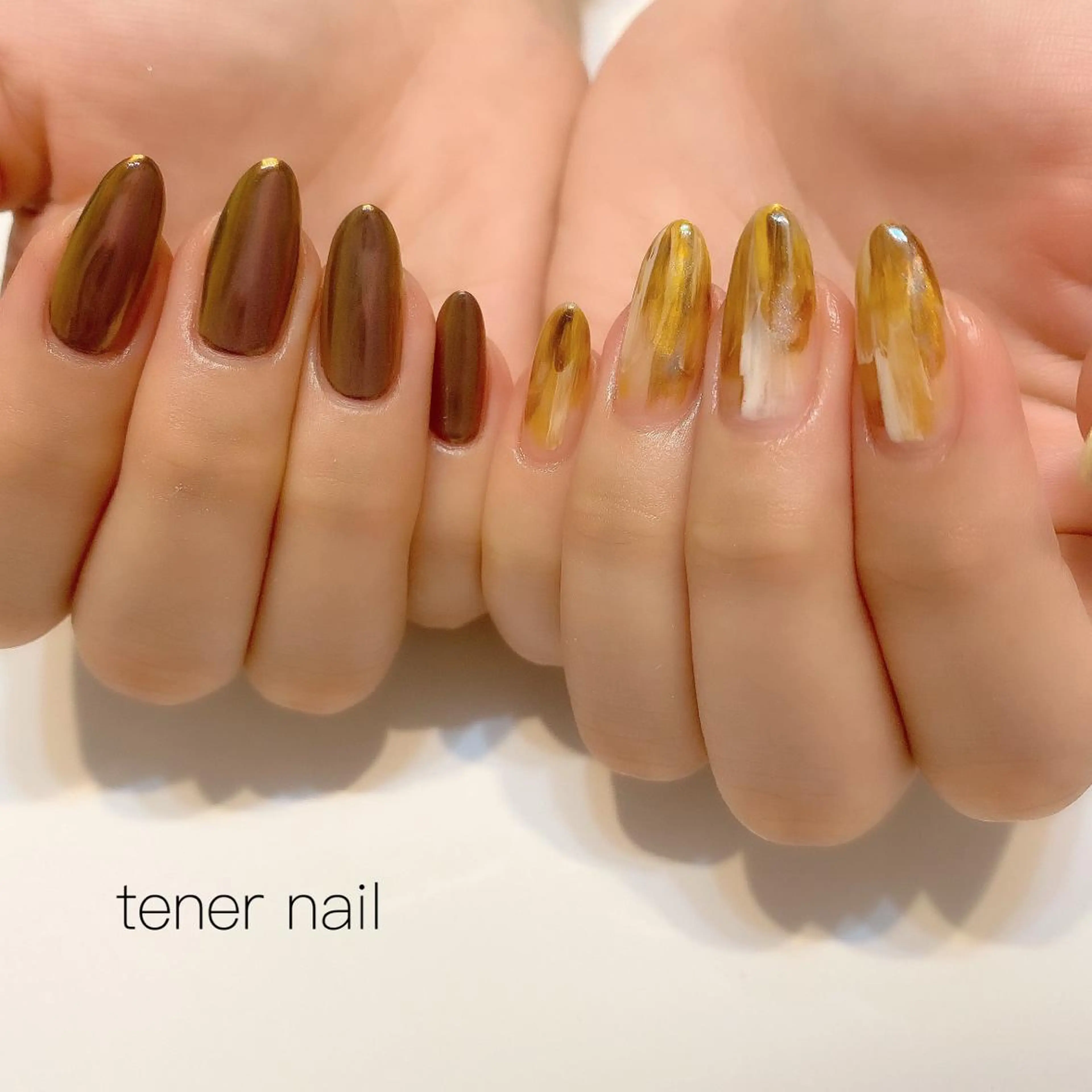 ネイル ブラウン ミラーネイル ニュアンスネイル tener  nail  テネルネイル所属・テネルネイル tener nailのネイルデザイン