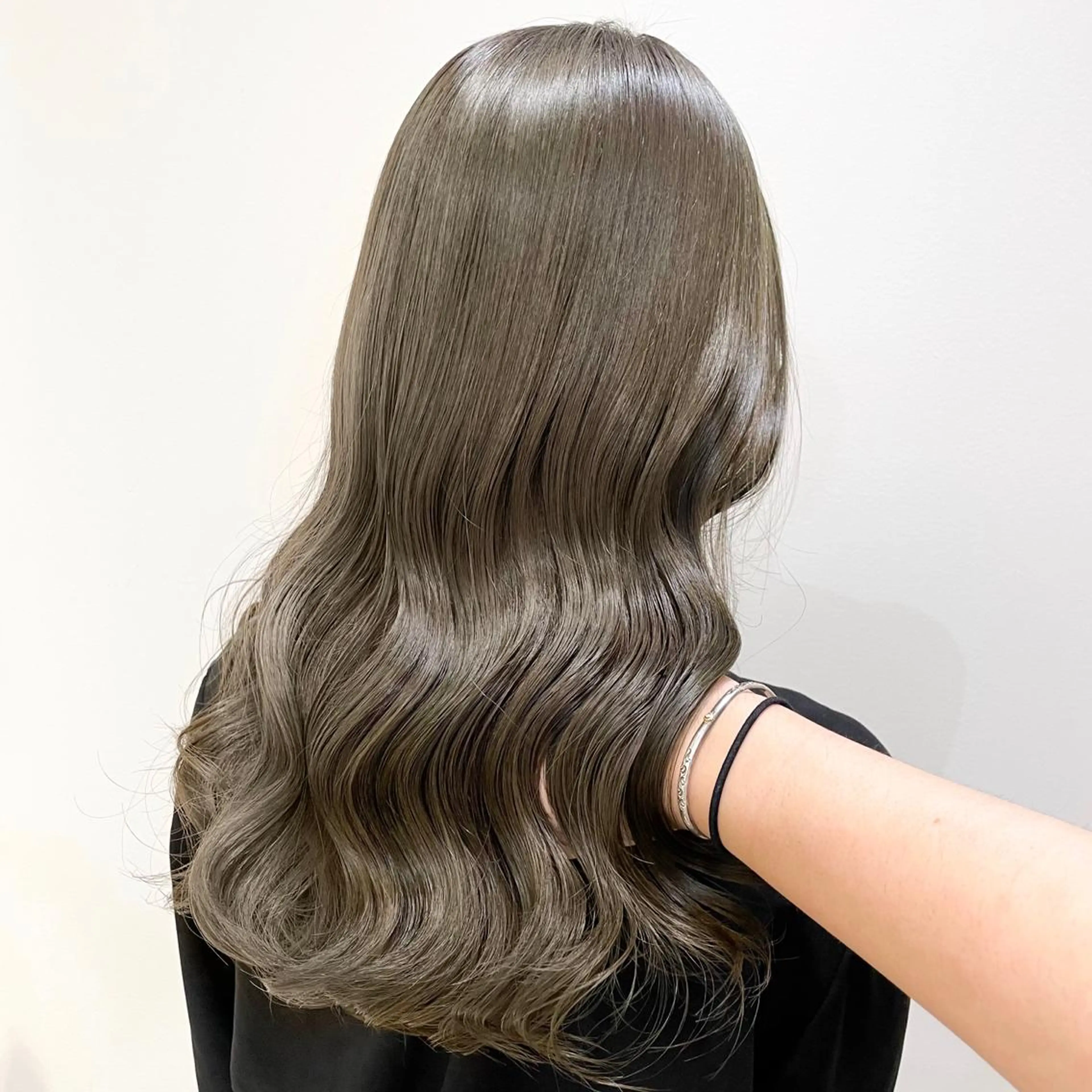 ロング カラー 縮毛矯正 縮毛矯正/髪質改善 /韓国風　山川春輝のヘアスタイル