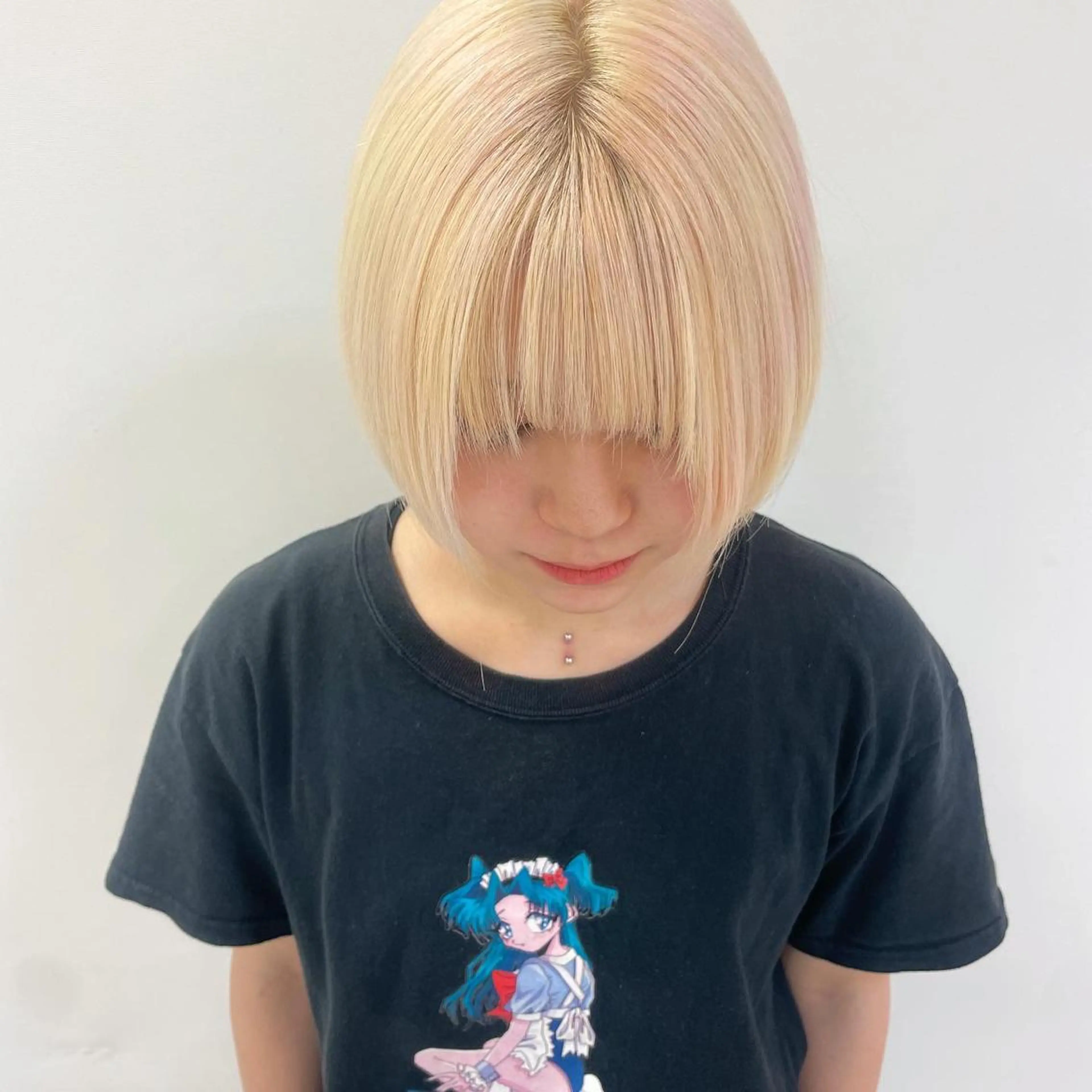 ショート カラー ブロンド 🍒KIKUCHI KANAE🍒のヘアスタイル