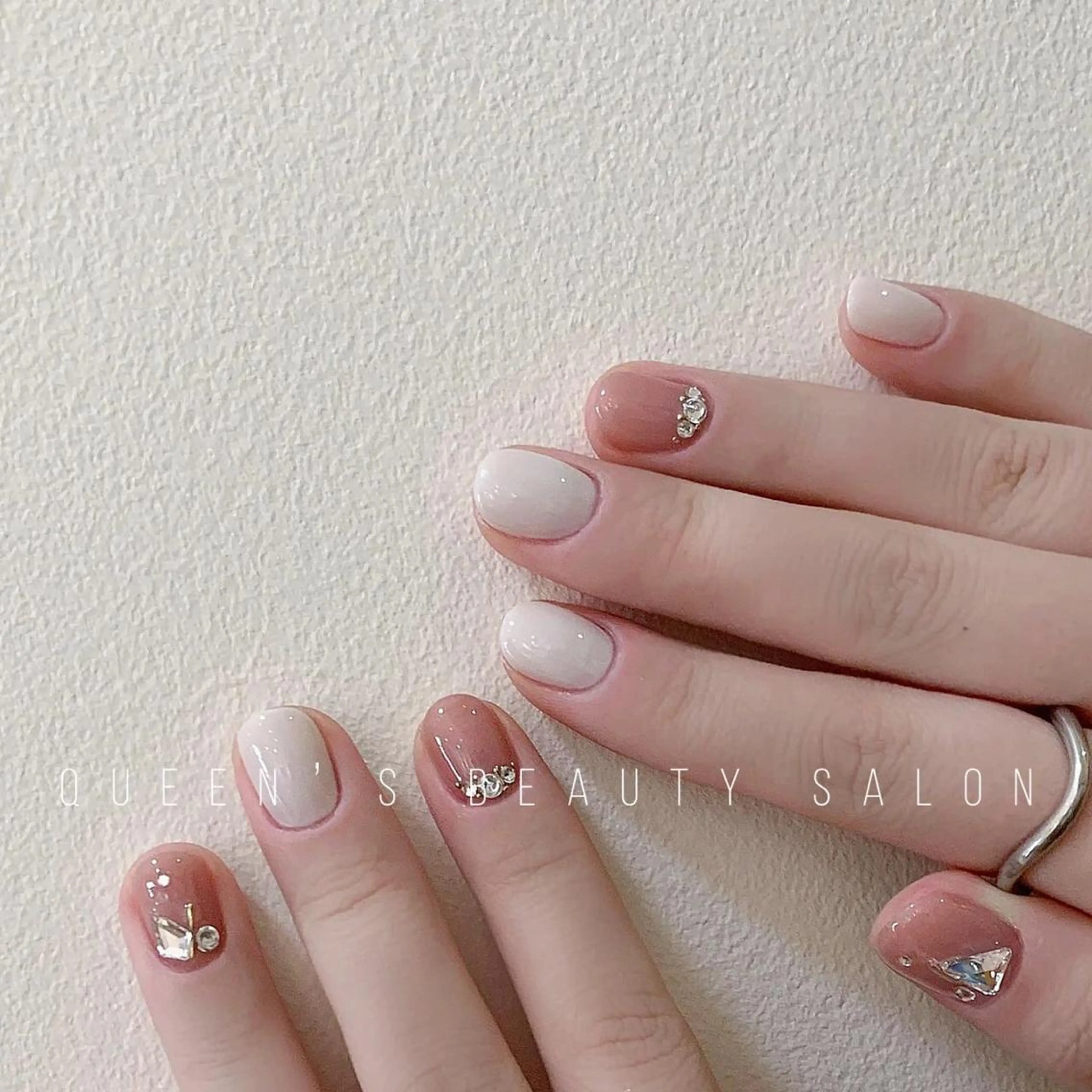 ネイル ハンドネイル Queen’s 歌舞伎町店のネイルデザイン