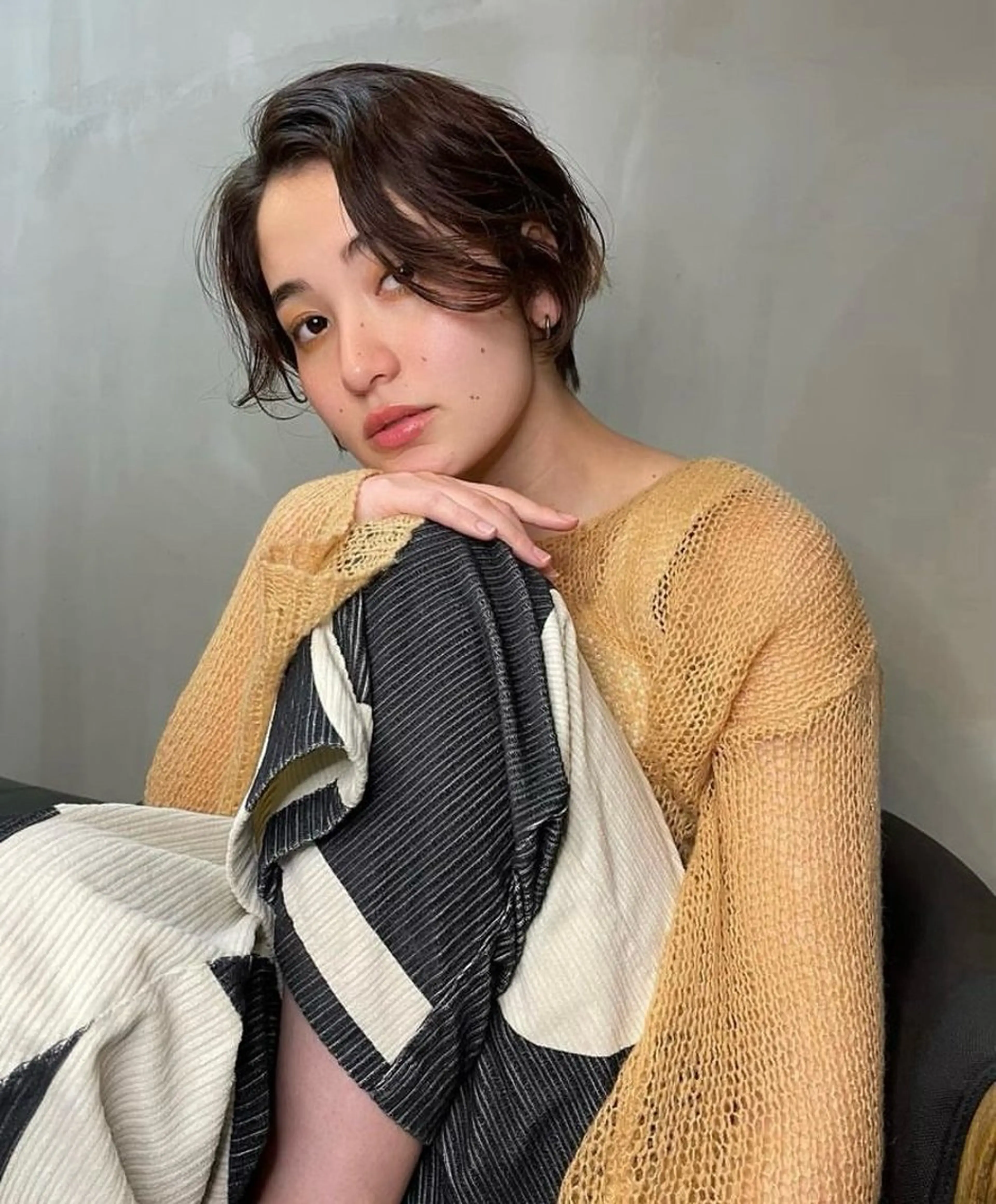 ショート 透明感/グレージュ/ レイヤー/ 青空のヘアスタイル