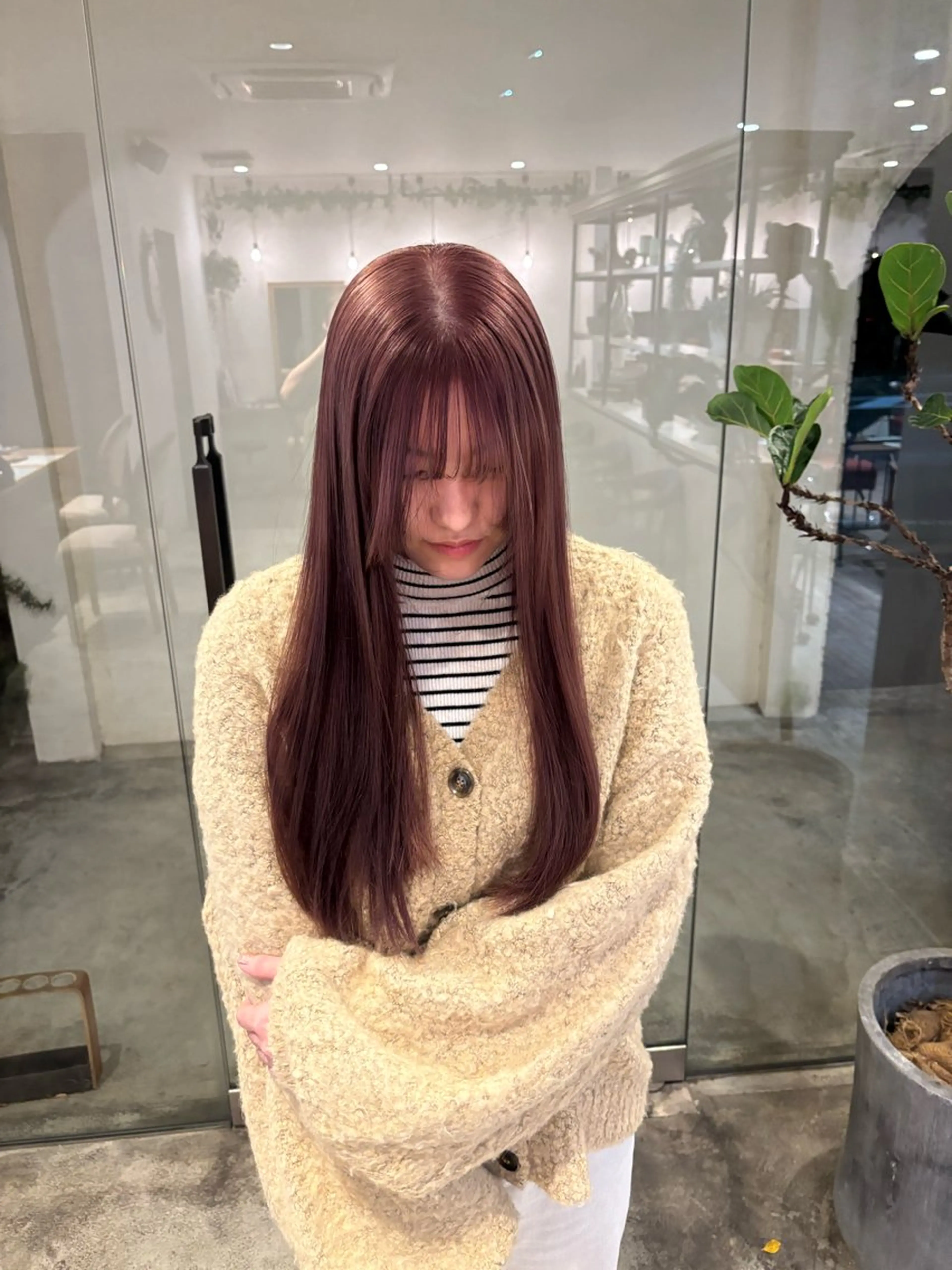 ロング ヘアカラー 河田 綺香のヘアスタイル