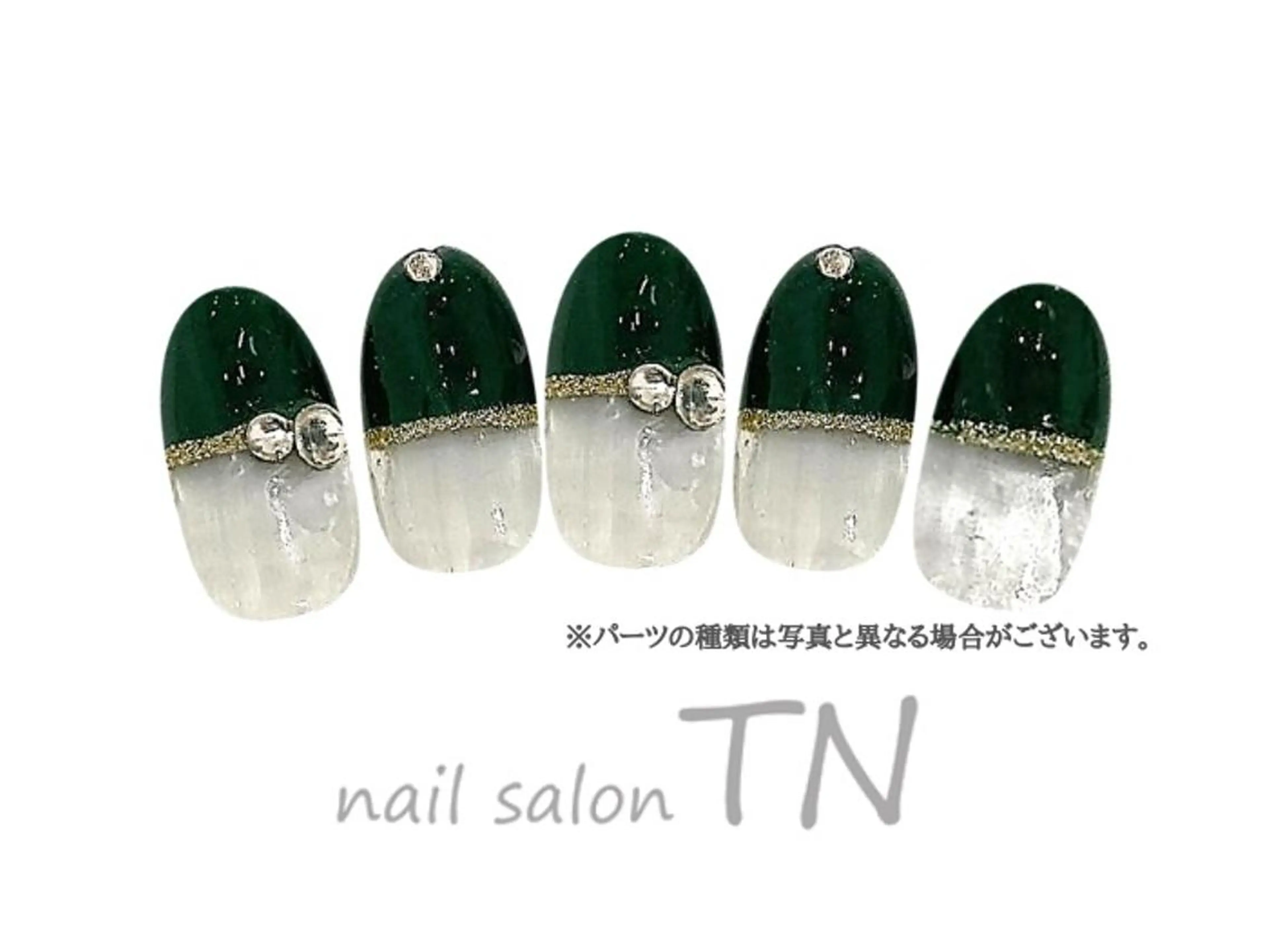 ミディアム ハンドネイル 中島 実穂のネイルデザイン