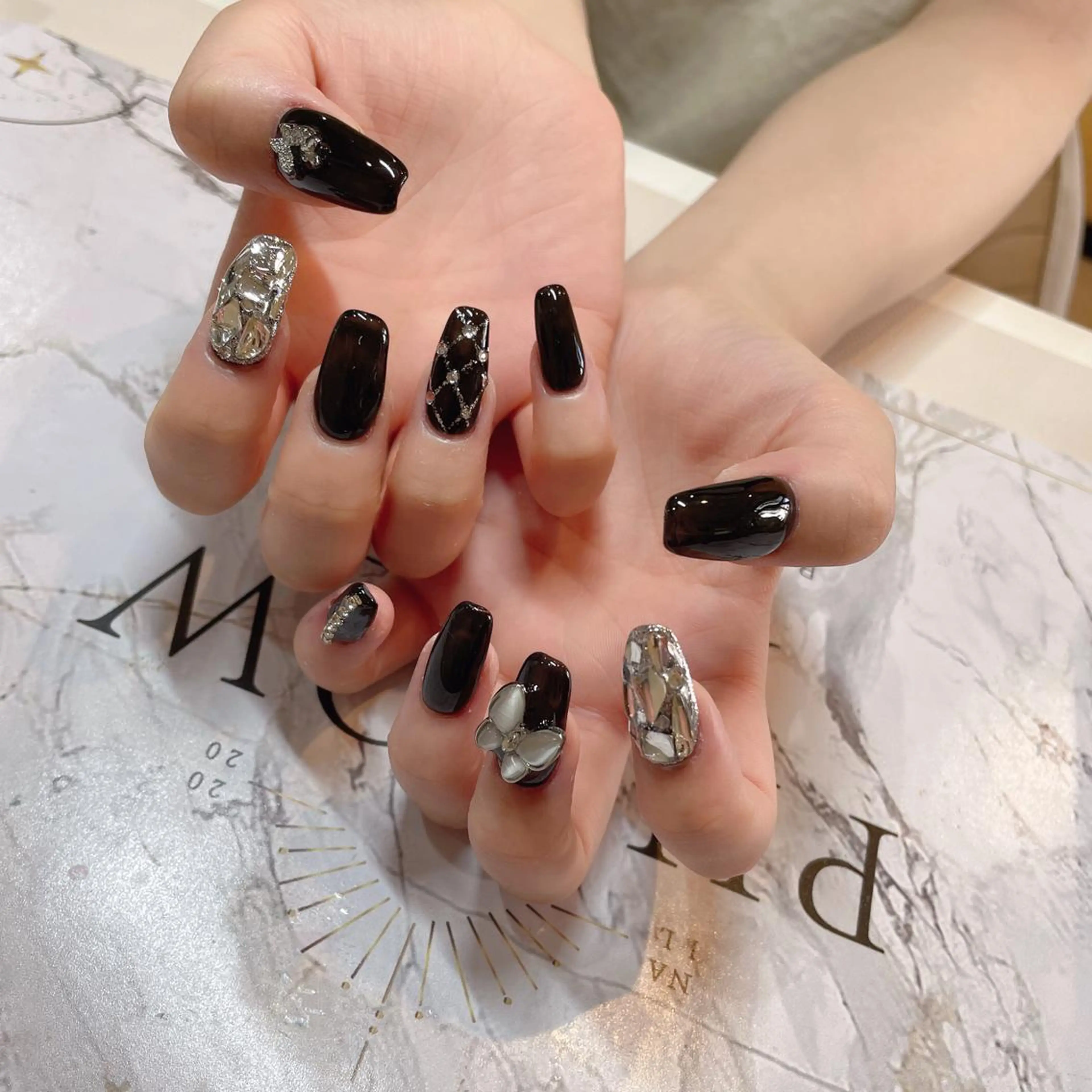 ネイル Rarity nail salon所属・Rarity nail salonのネイルデザイン