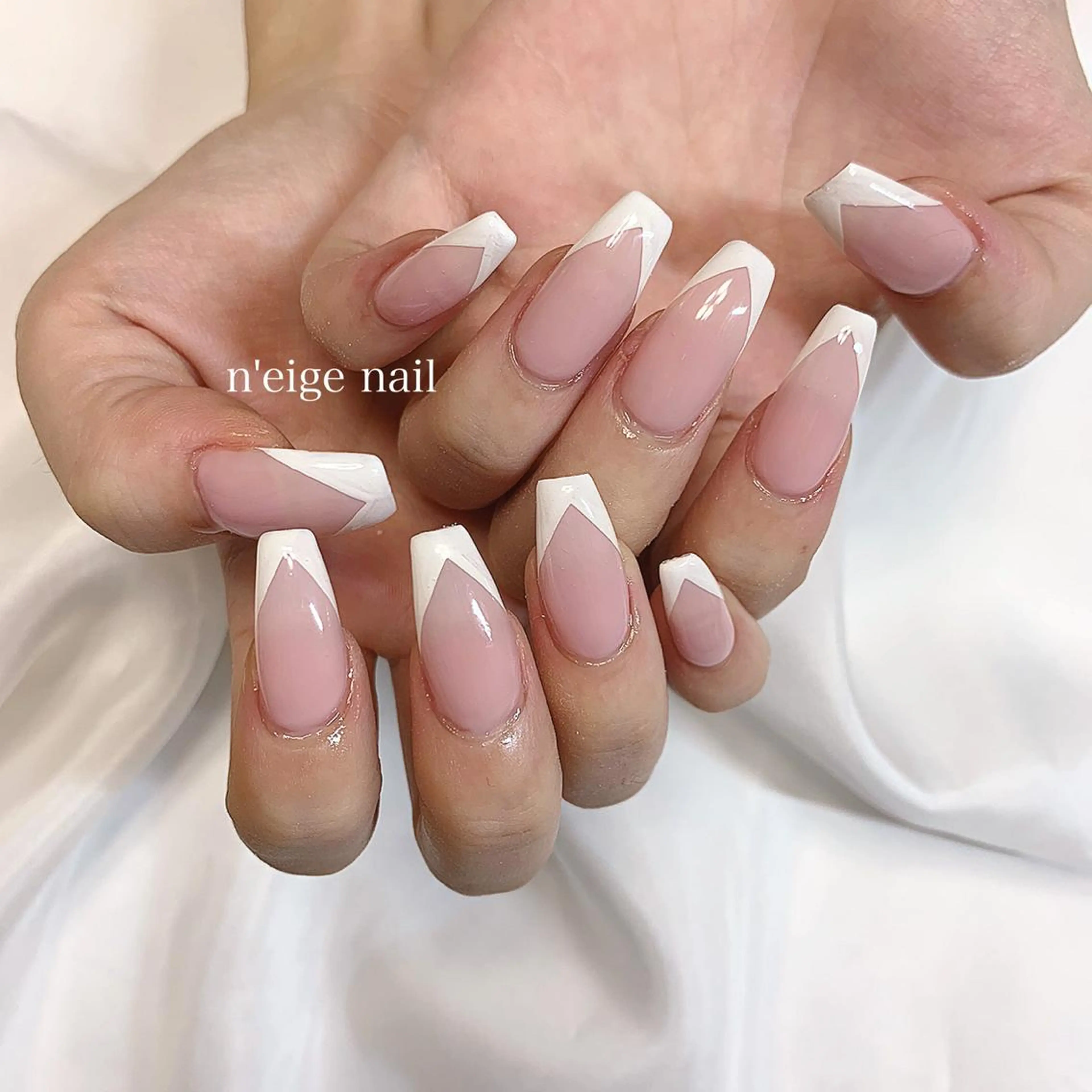 ネイル アートネイル ハート キラキラネイル 韓国ネイル ニュアンスネイル n'eige nail所属・大谷 綾香のネイルデザイン