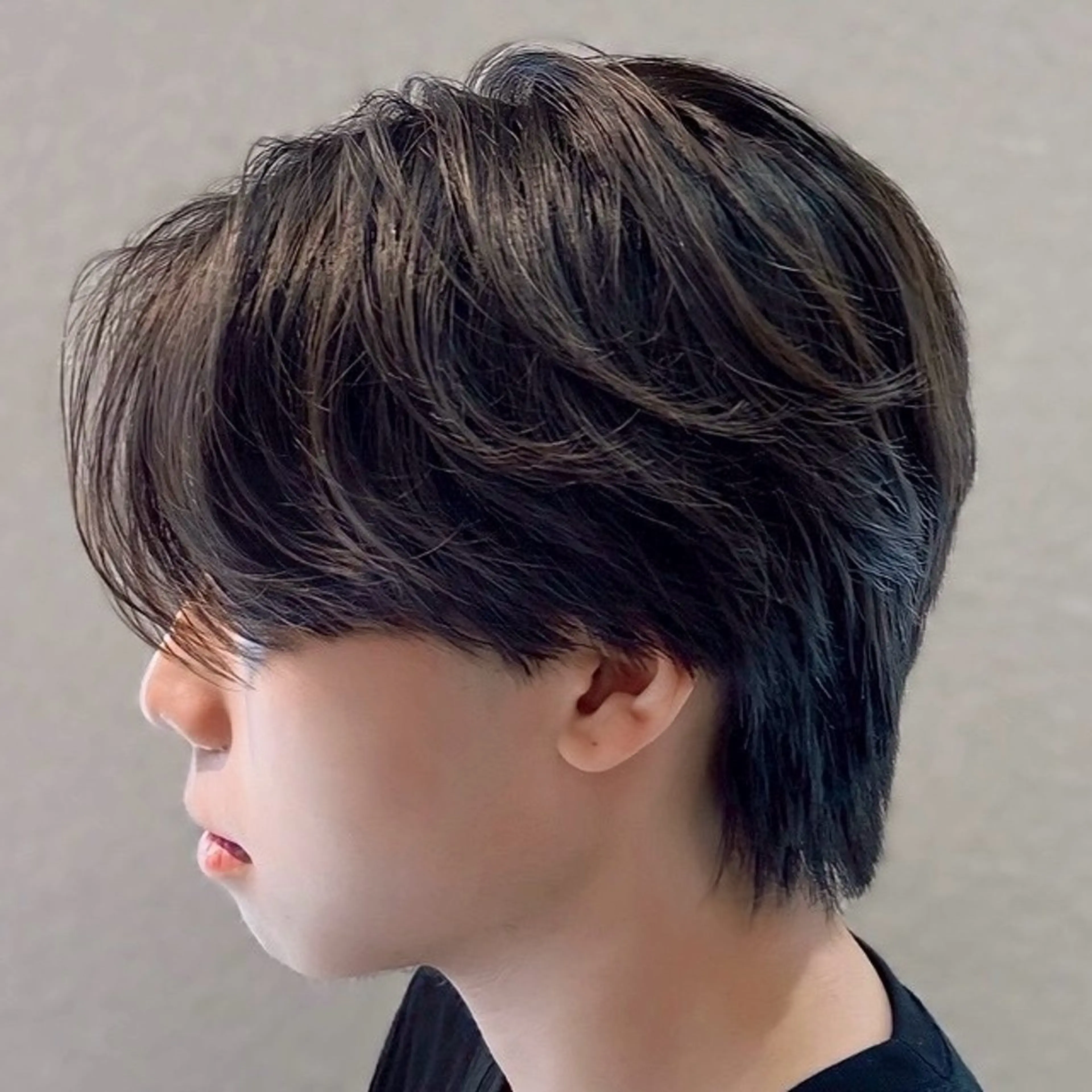 ミディアム パーマ 山中 翔平のヘアスタイル