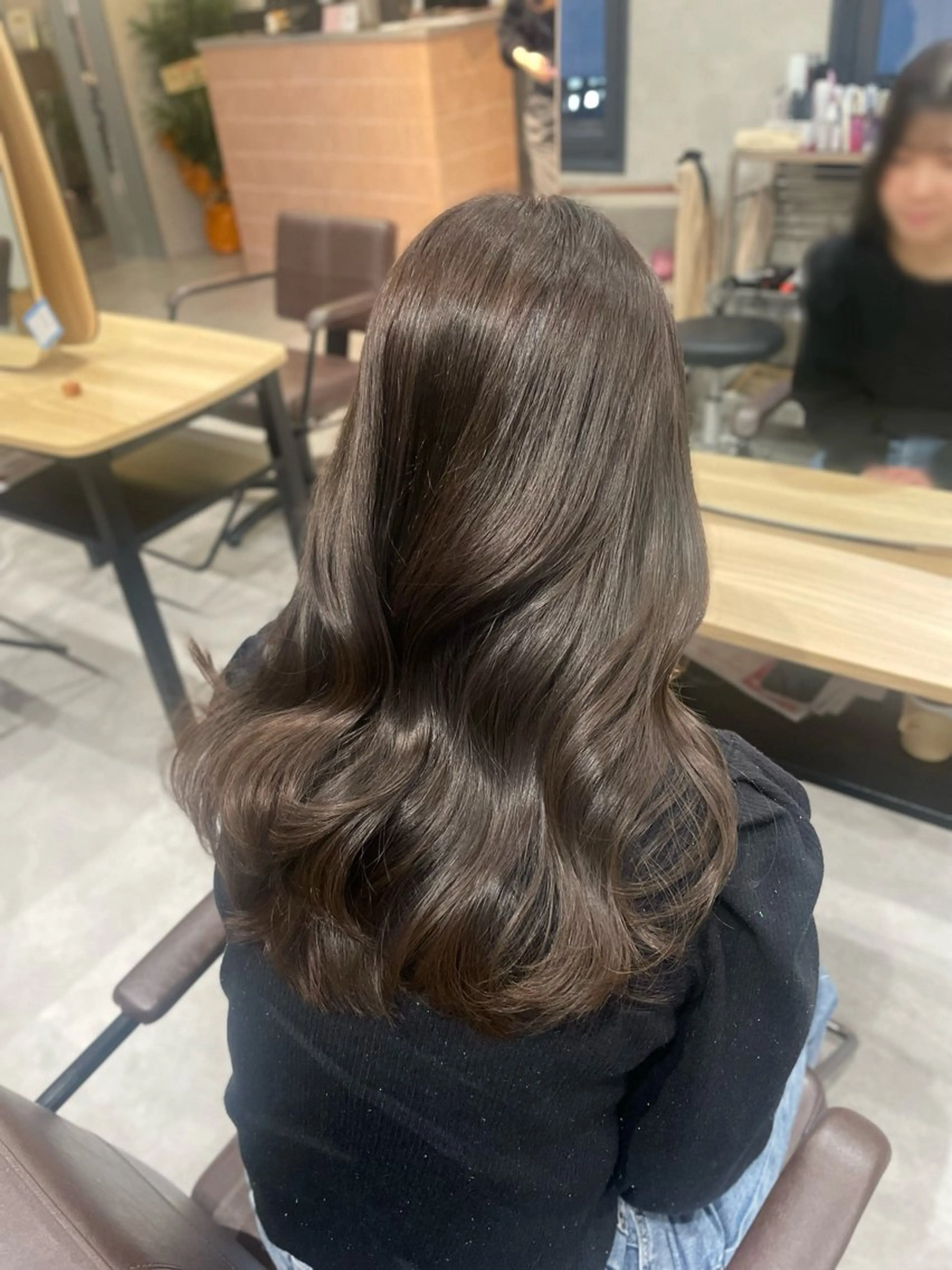 セミロング カット ヘアカラー トリートメント アキ/梅田/顔まわり /レイヤーカット/のヘアスタイル