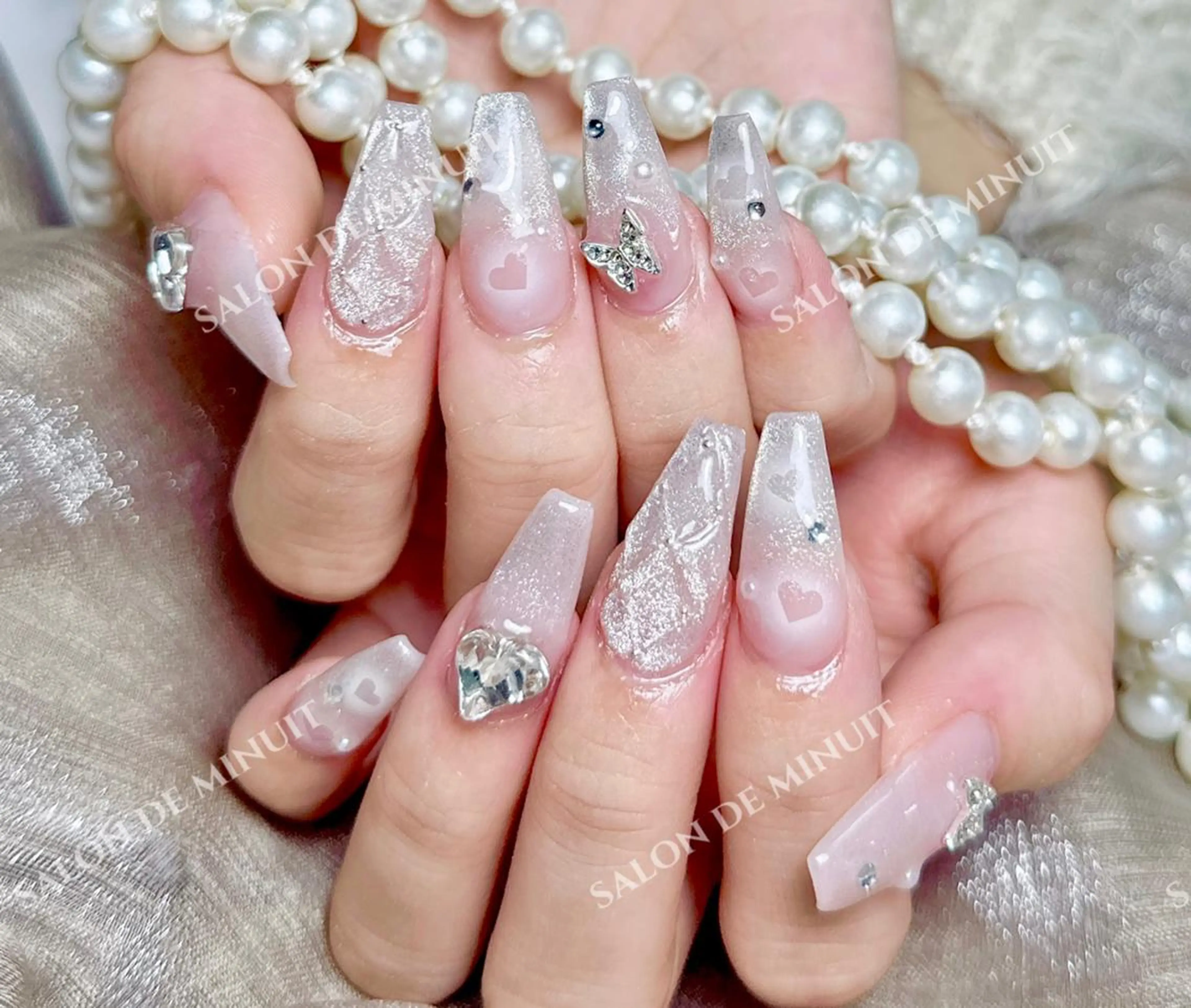 ネイル ハンドネイル ハンドケア Momo 🤍のネイルデザイン