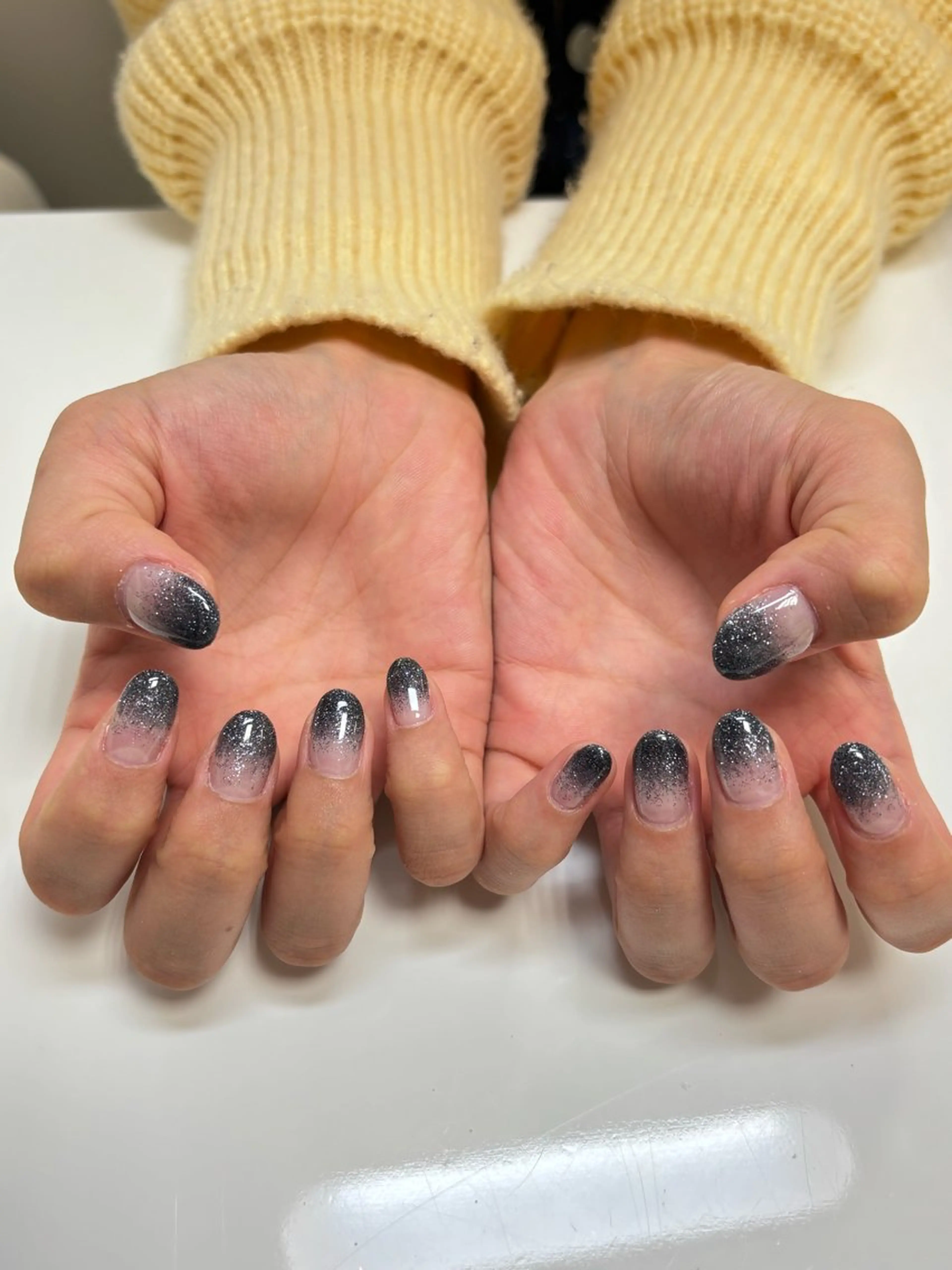 ネイル グラデーション ラメ(グリッター) ラメグラデーション MARCH 渋谷店所属・加藤 菜々佳のネイルデザイン